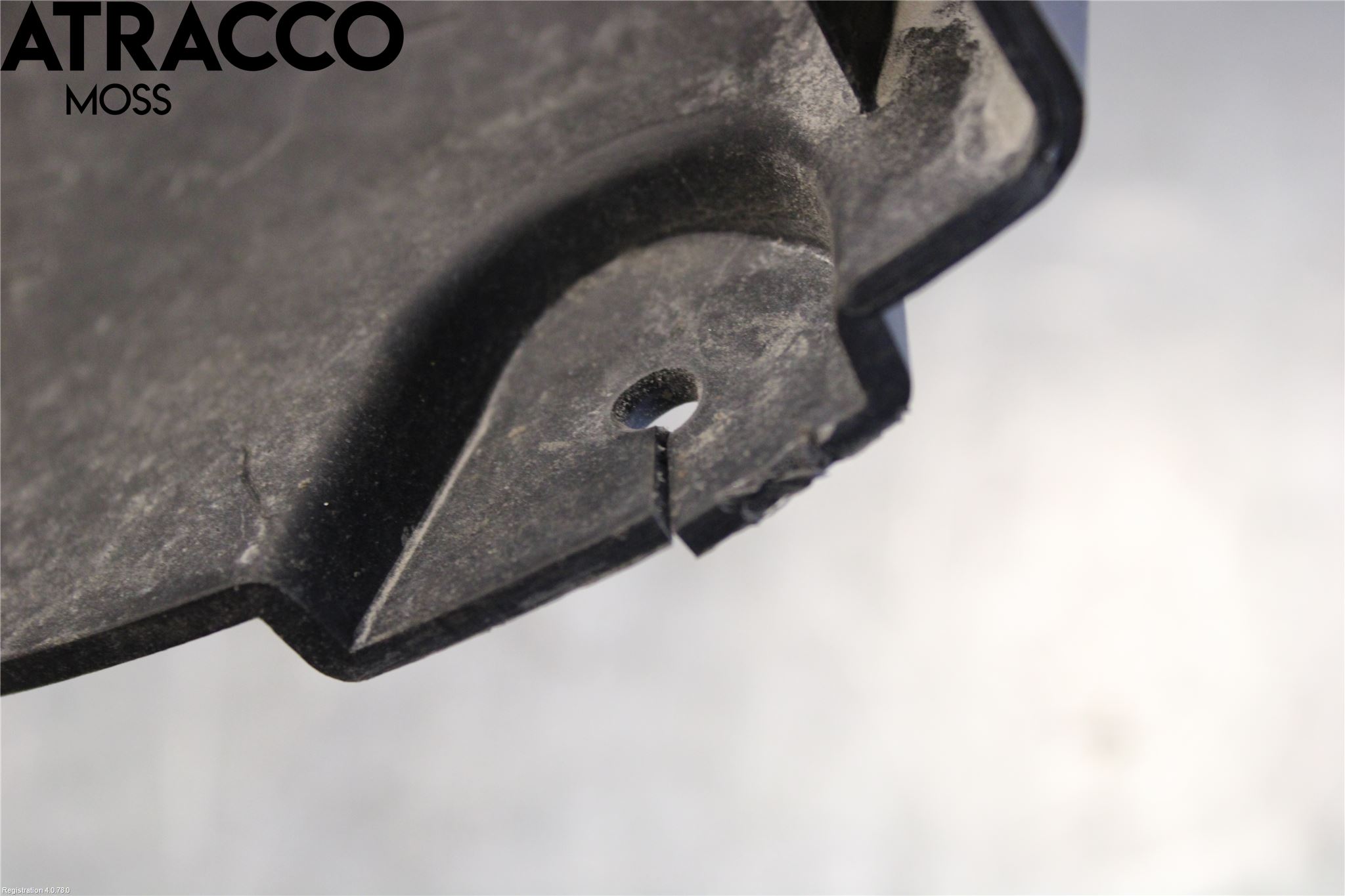 Volvo XC90 07-14 Støtfangerfeste Bak Venstre