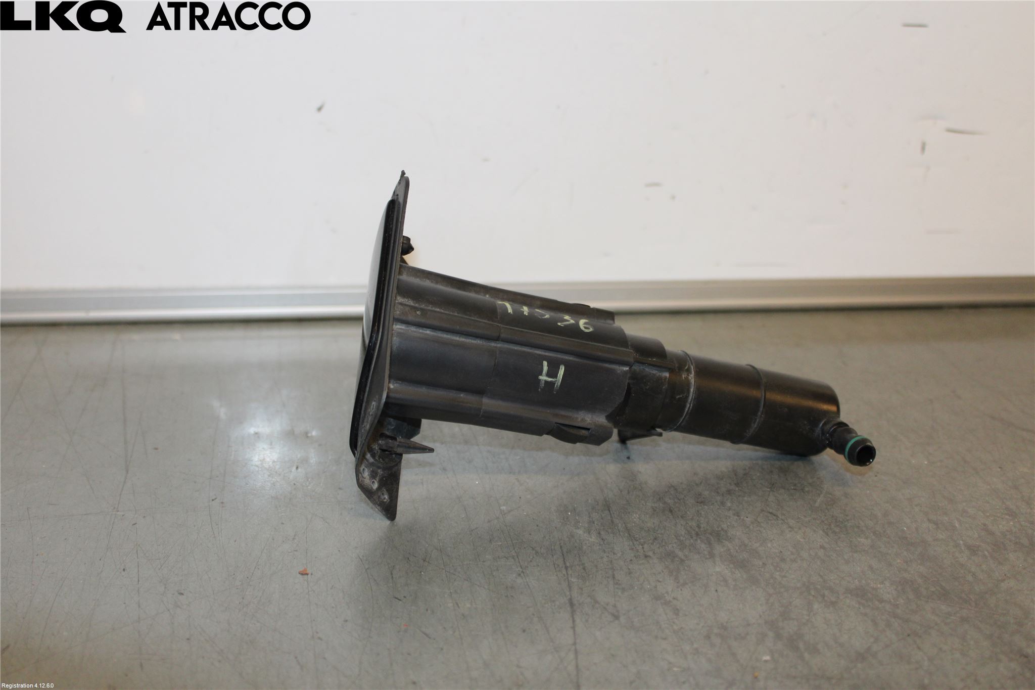 Volkswagen VW GOLF VI 09-13 Spylerdyse Frontlykter