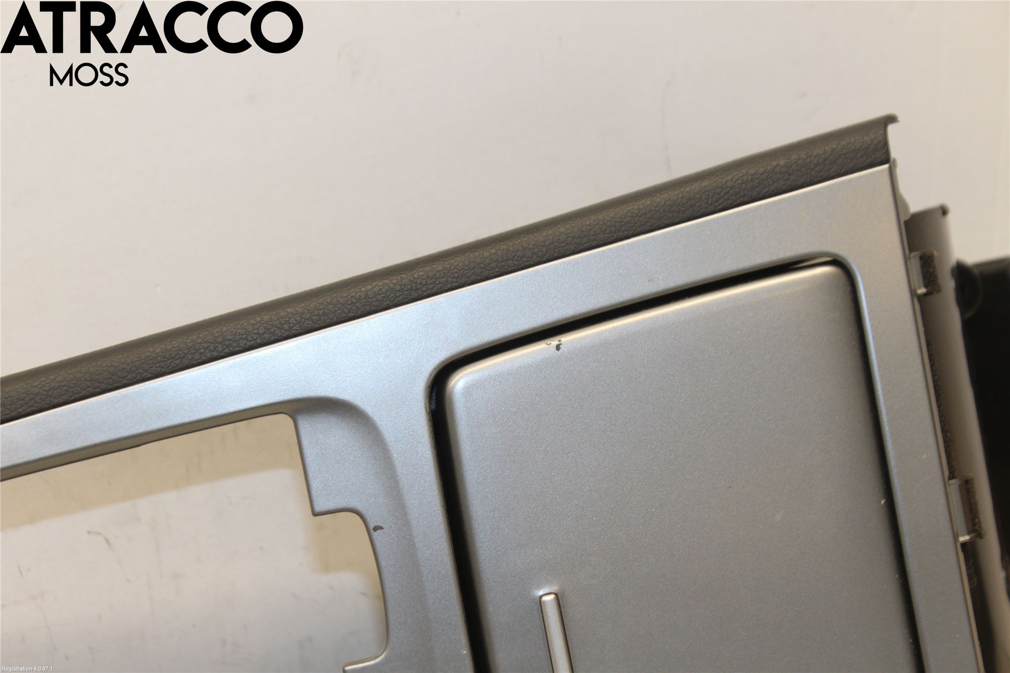 Hyundai KONA/ELECTRIC OS 18-23 Innr Konsoll-Lomme