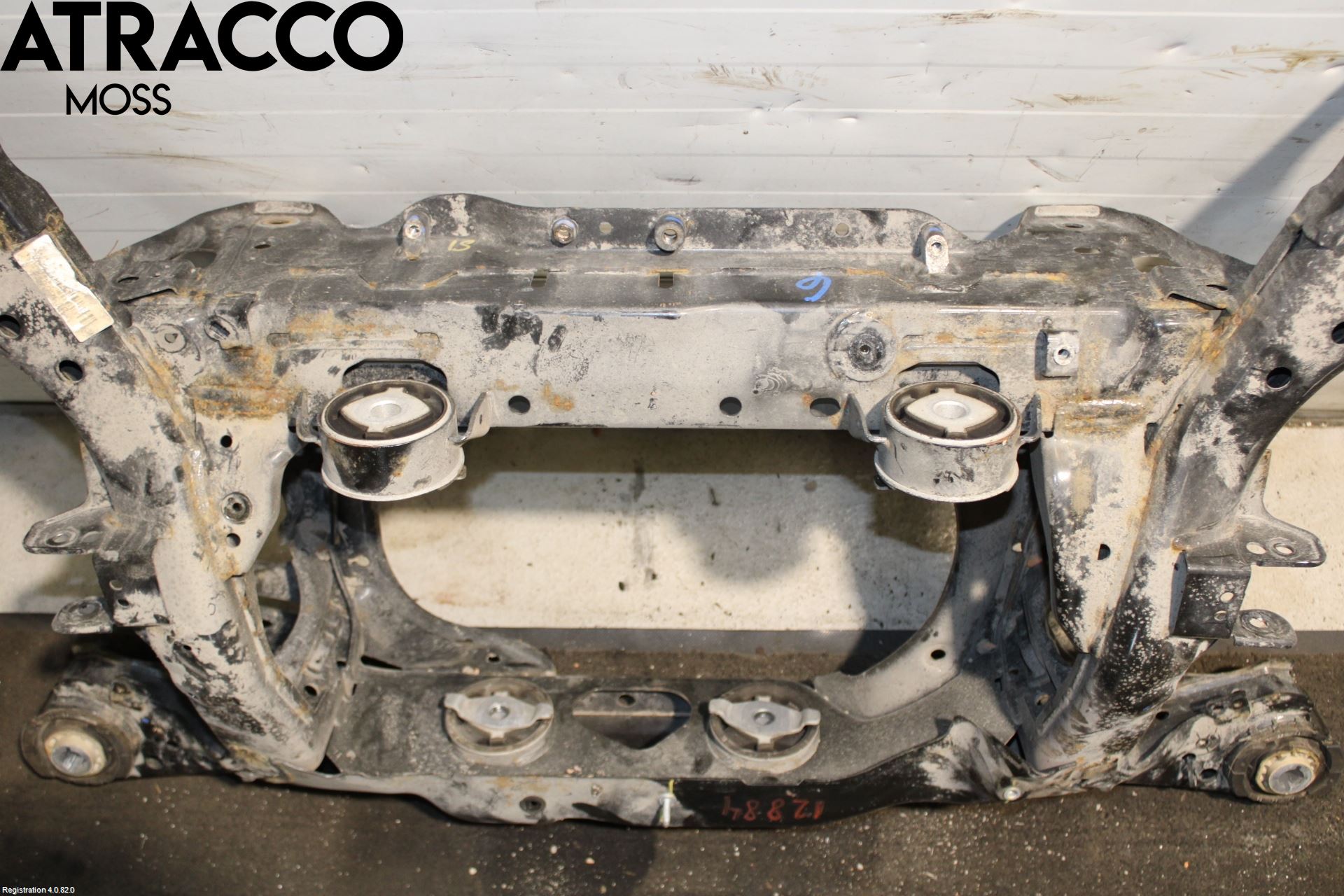 Volvo V60 19- Bakaksel Feste Travers-Ramme