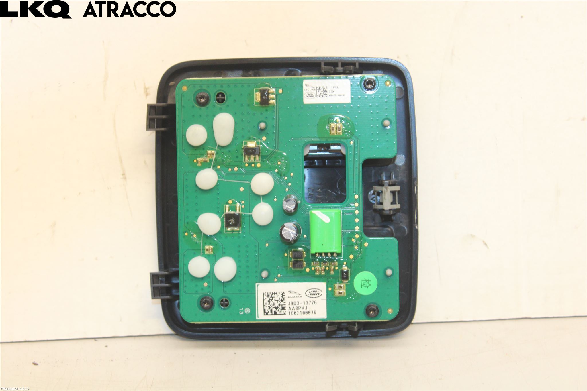 Jaguar I-PACE 18- Innr Taklys