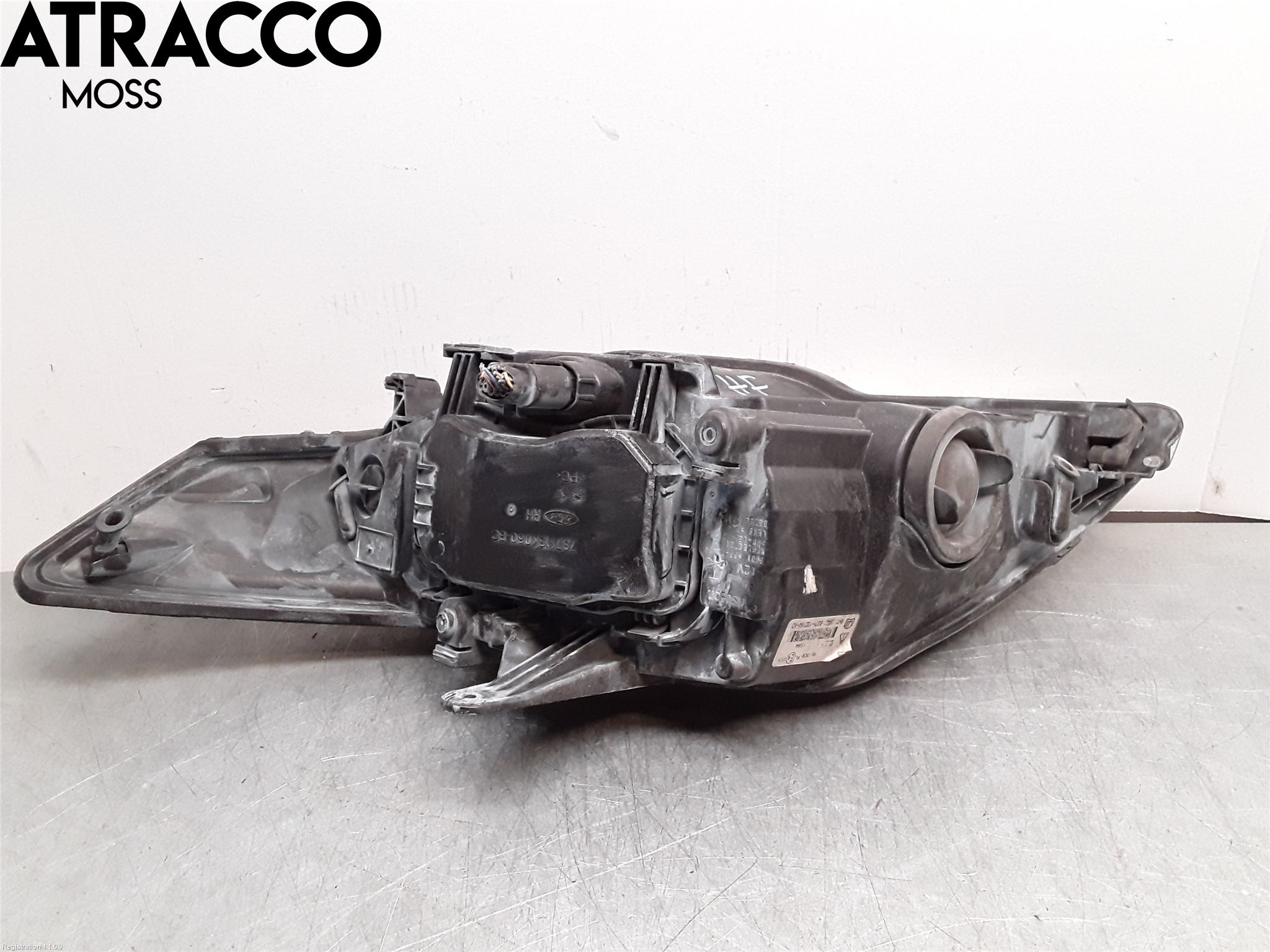 Ford MONDEO 07-15 Frontlykt Høyre