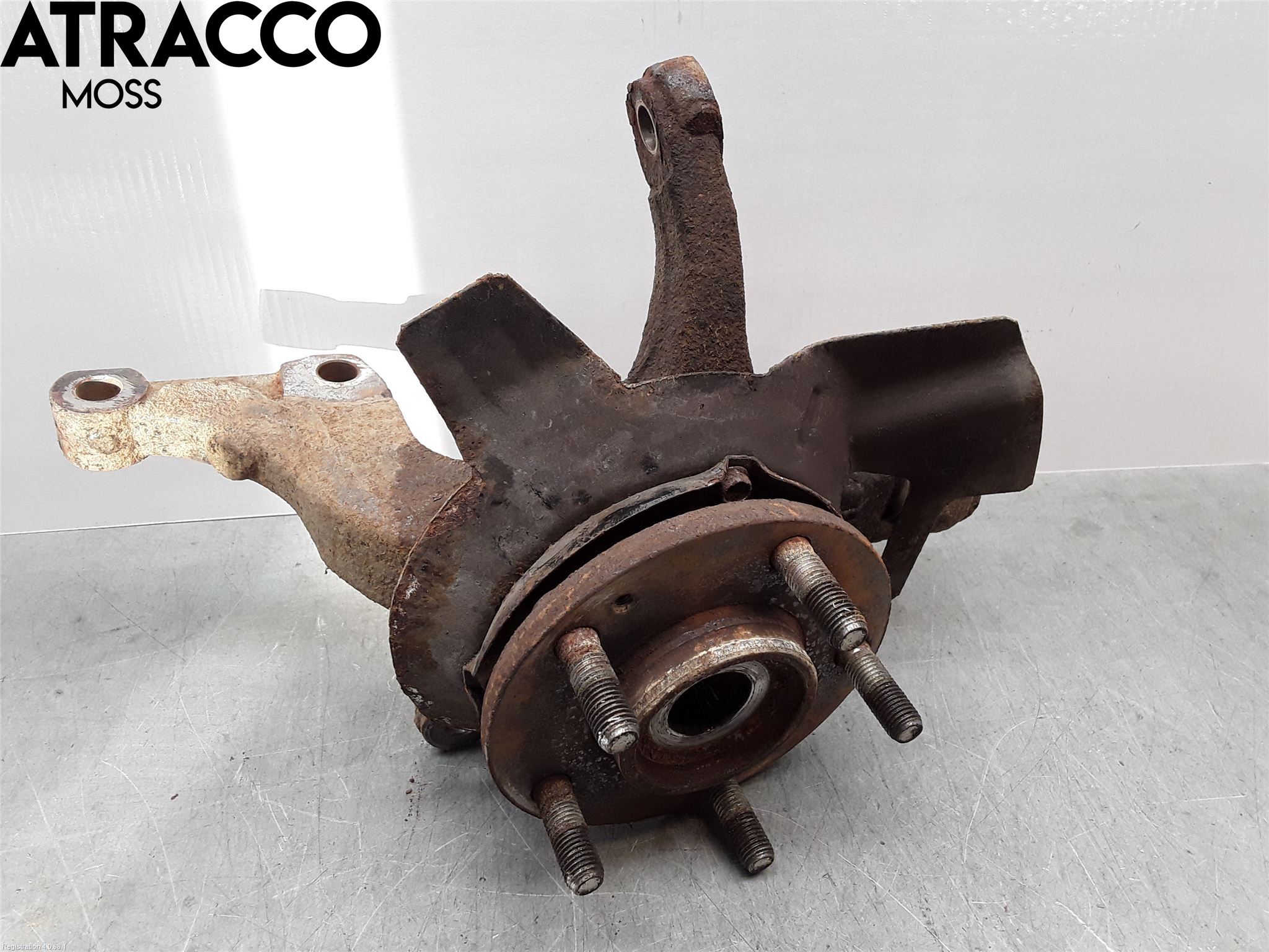 Kia SOUL 09- Spindel Vf