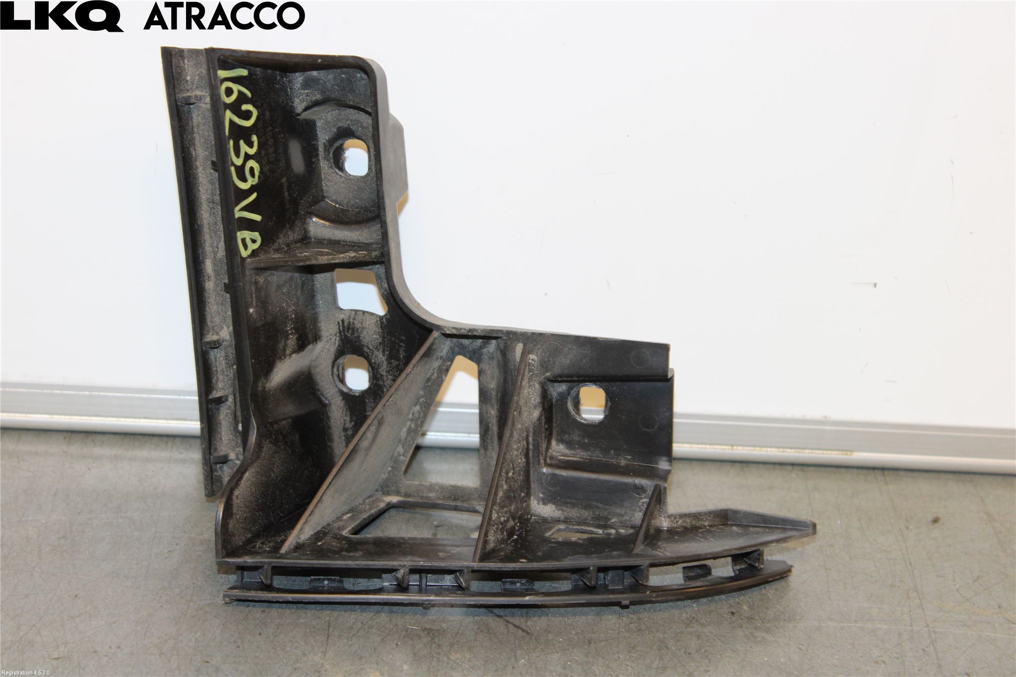 Volkswagen VW TOURAN 10-15 Støtfanger Bak Feste