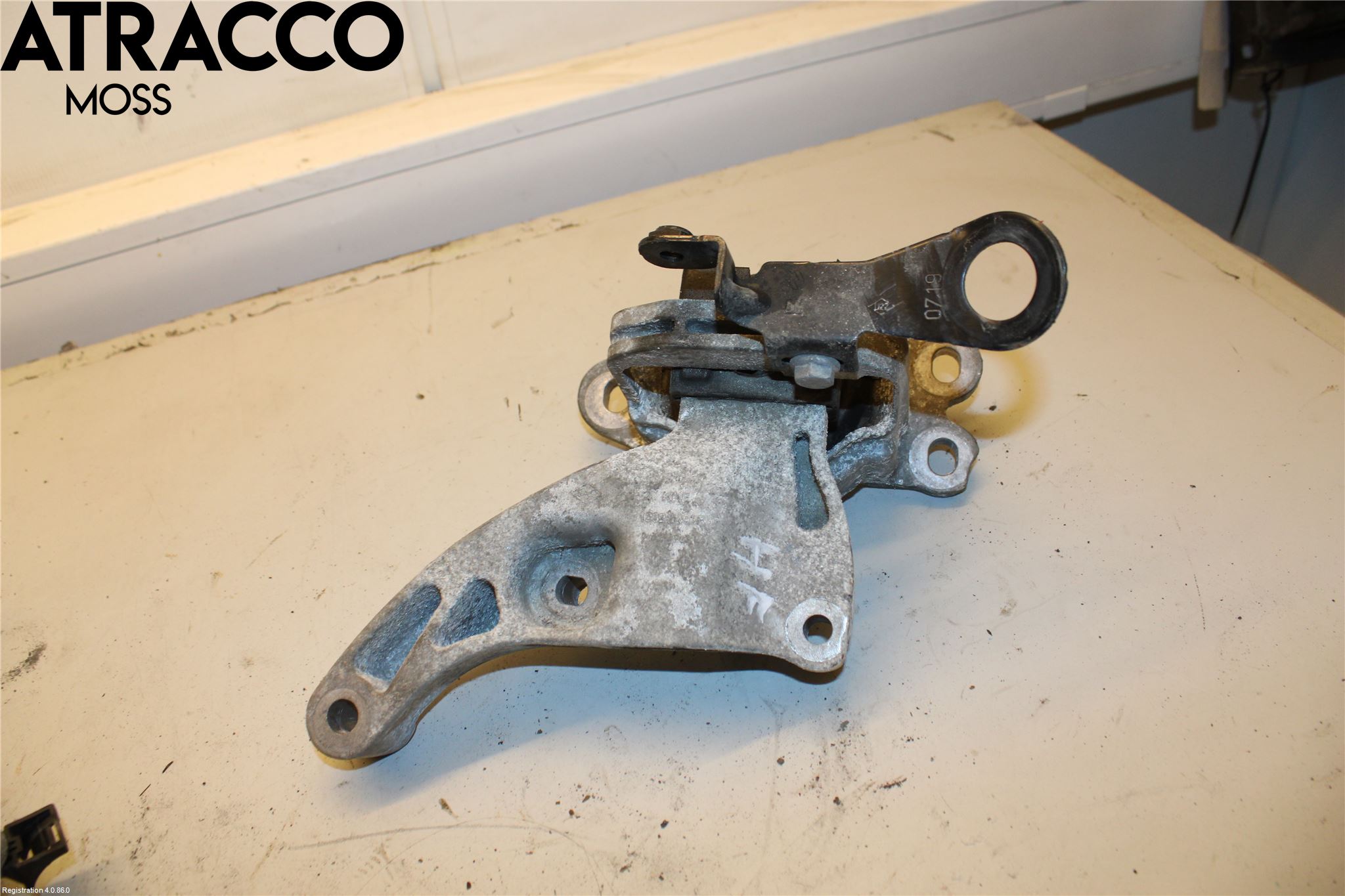 Renault TRAFIC/E-TECH 15- Motor Feste Stål-Alu