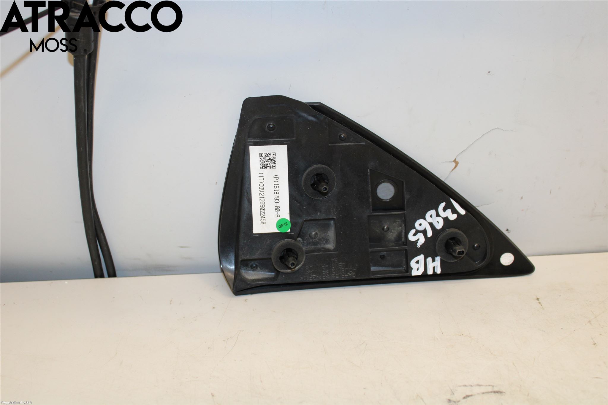 Tesla MODEL 3 17- Refleks Bak