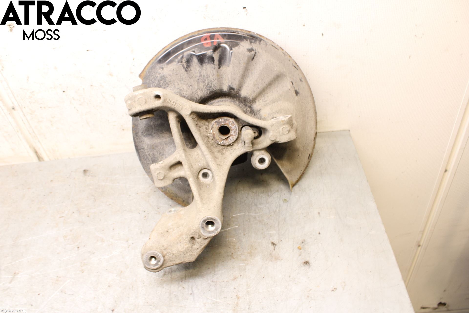 Volkswagen VW PASSAT 15-19 Spindel Vb