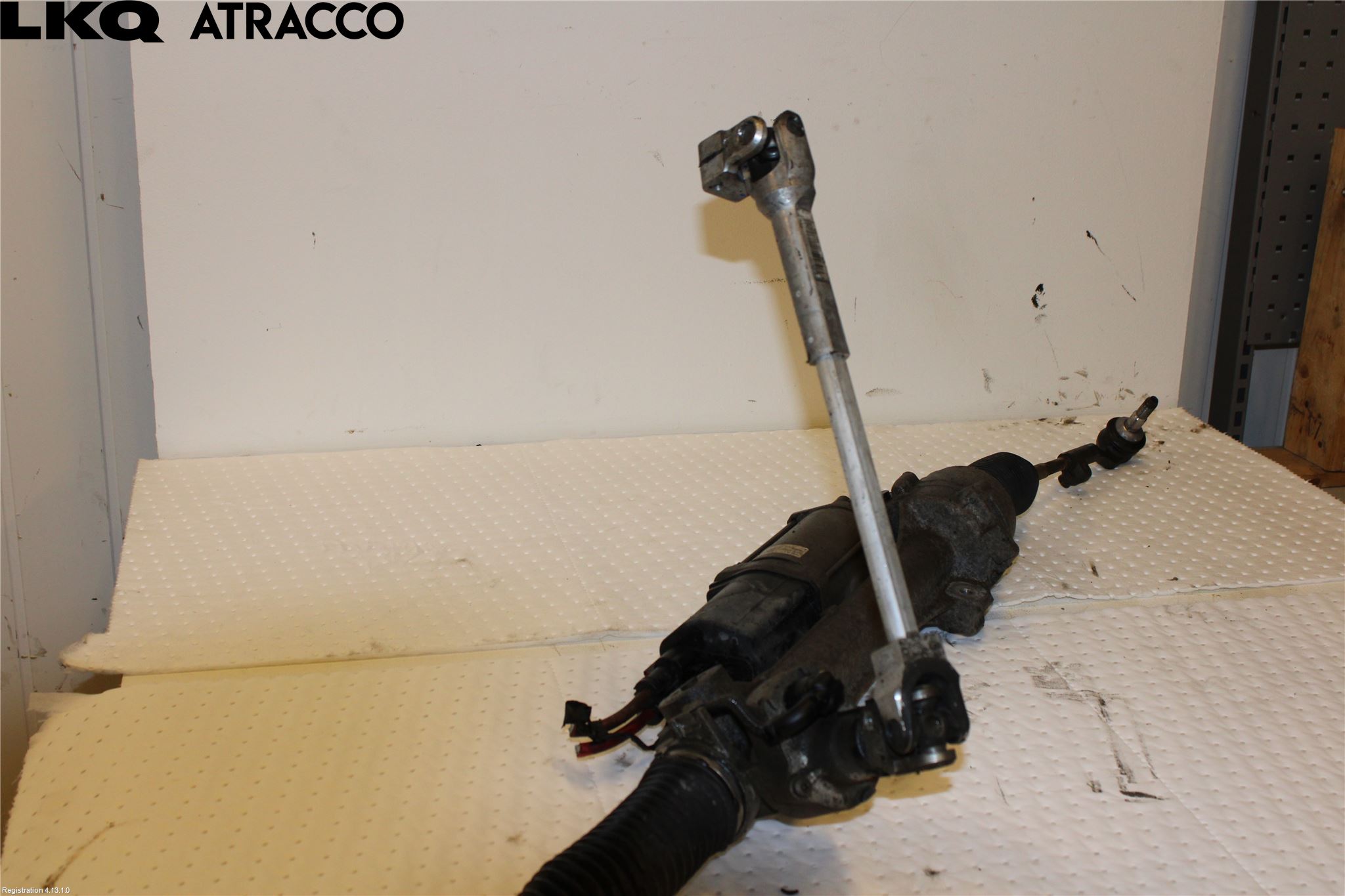BMW 3 F30/F31/F80 12-19 Servo Snekke - Tannstang