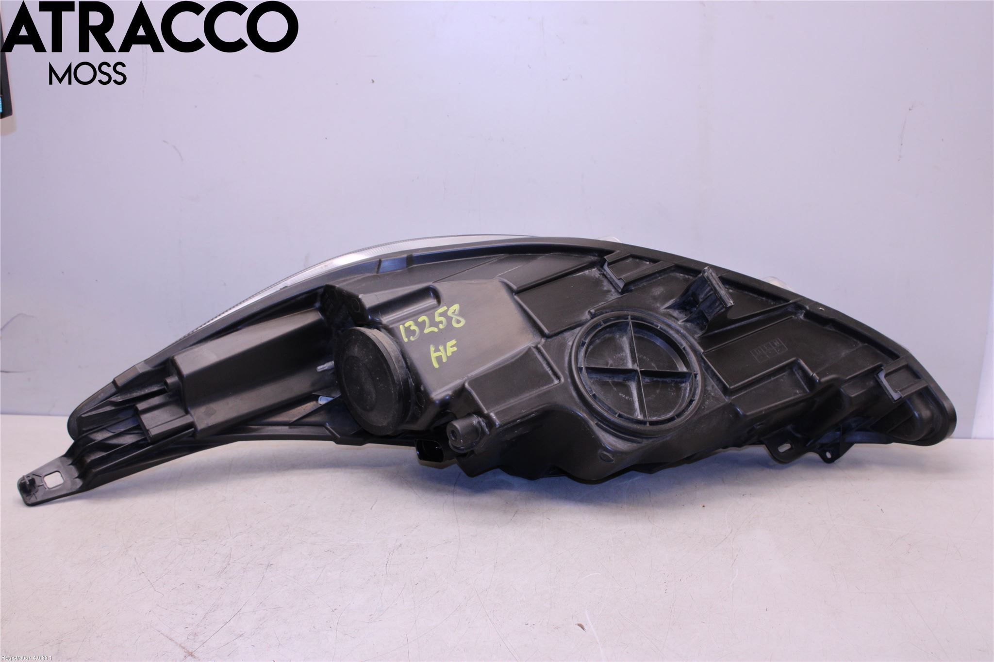 Ford FIESTA 09-12 Frontlykt Høyre