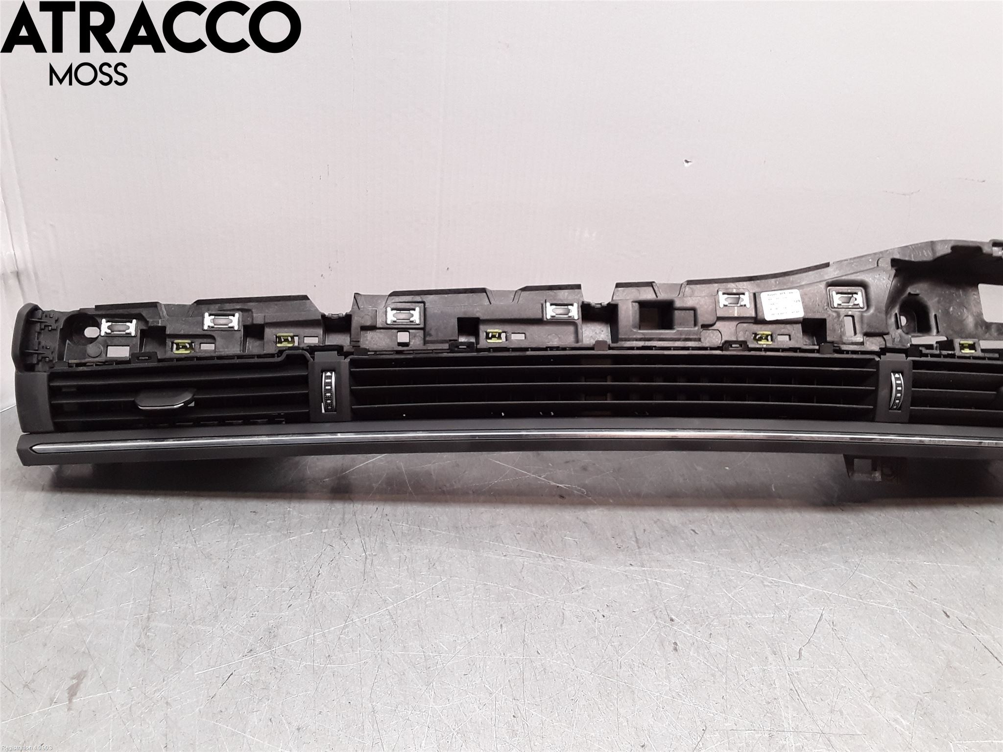 Audi A4 12-15 Dashbord Kanal - Dyse