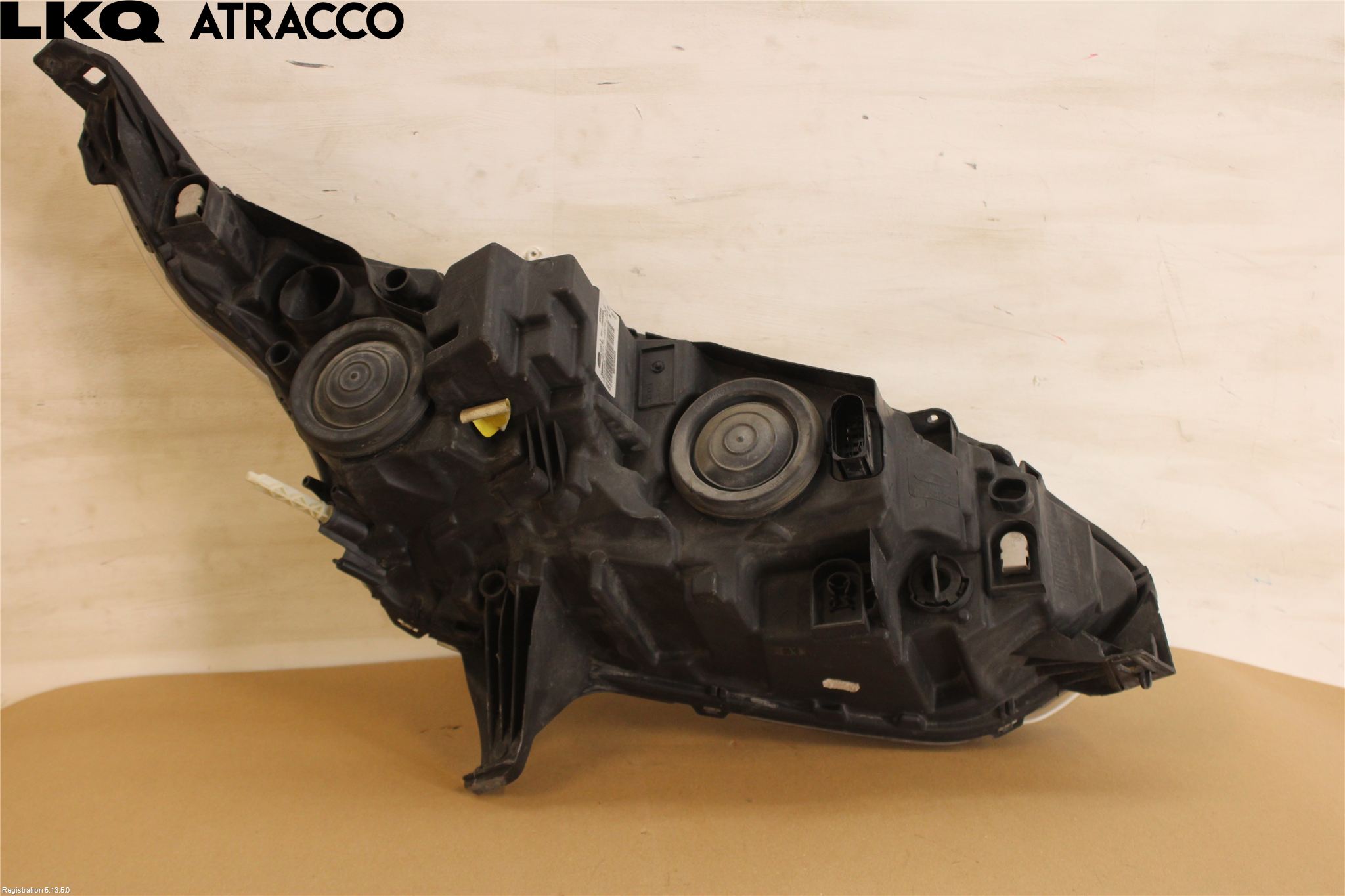 Ford TRANSIT/TOURNEO CONNECT 13-22 Frontlykt Venstre