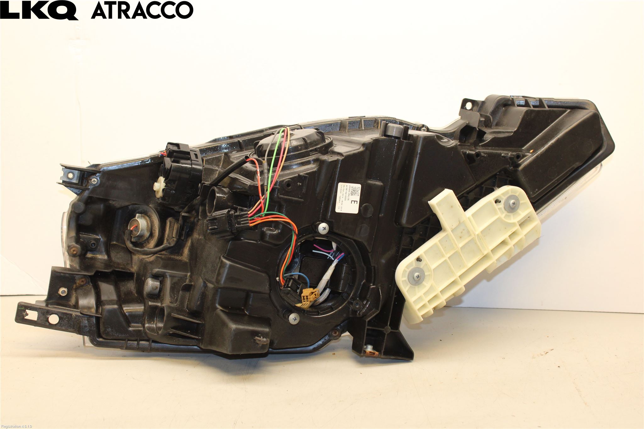 Nissan LEAF 11-17 Frontlykt Venstre