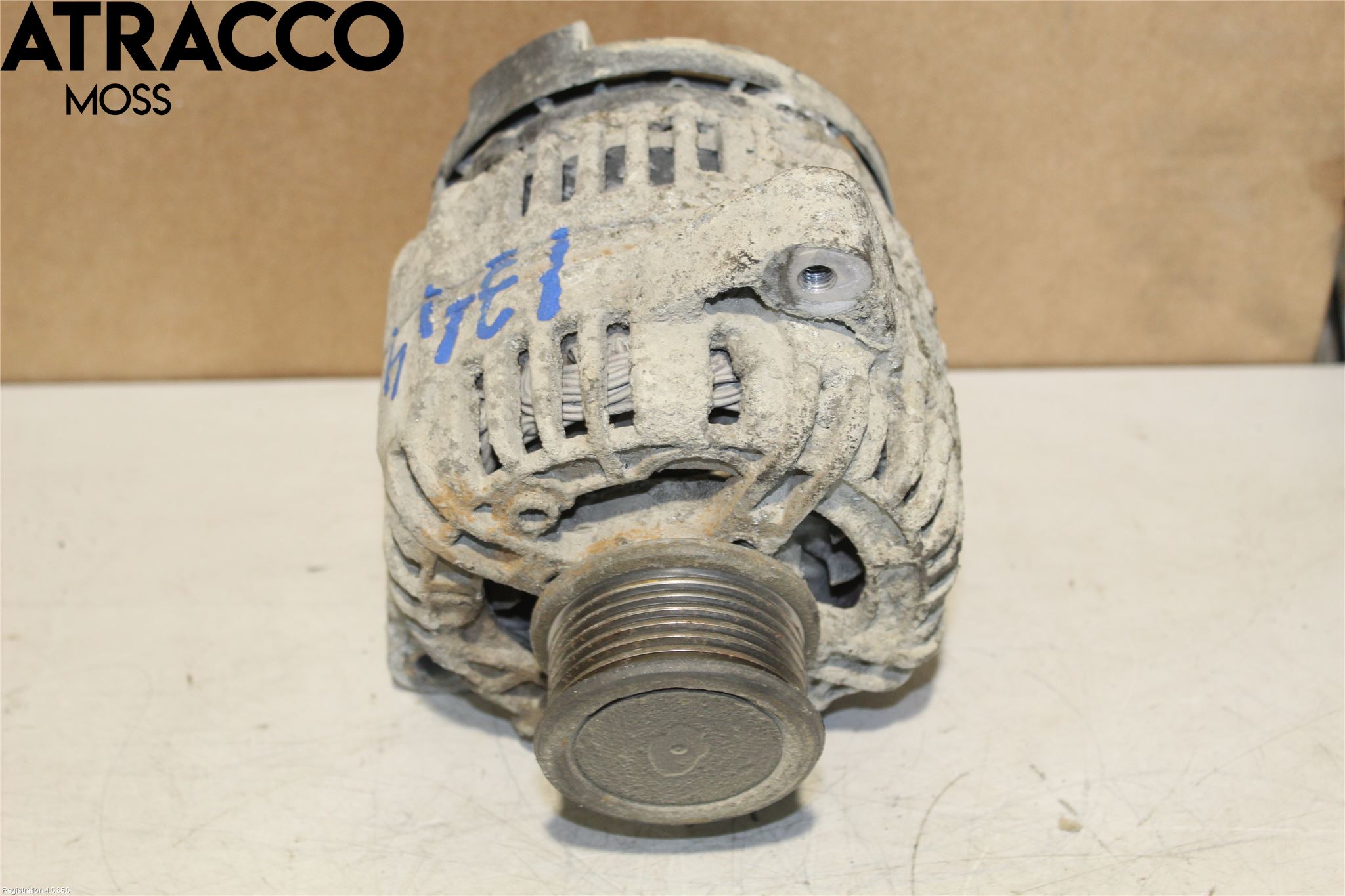 Toyota HILUX 05-16 Dynamo