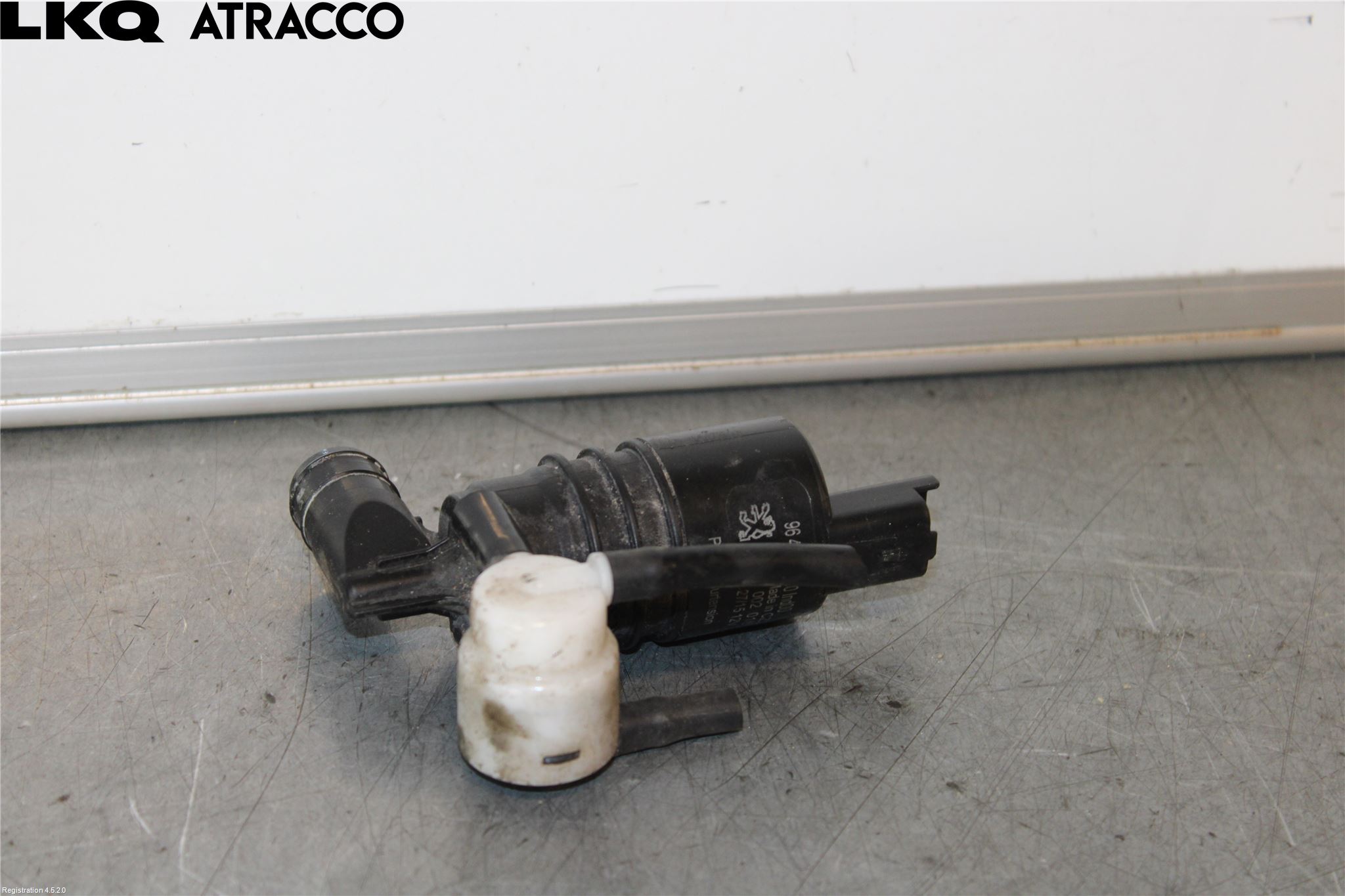 Peugeot 3008 09-16 Spylerpumpe Frontrute