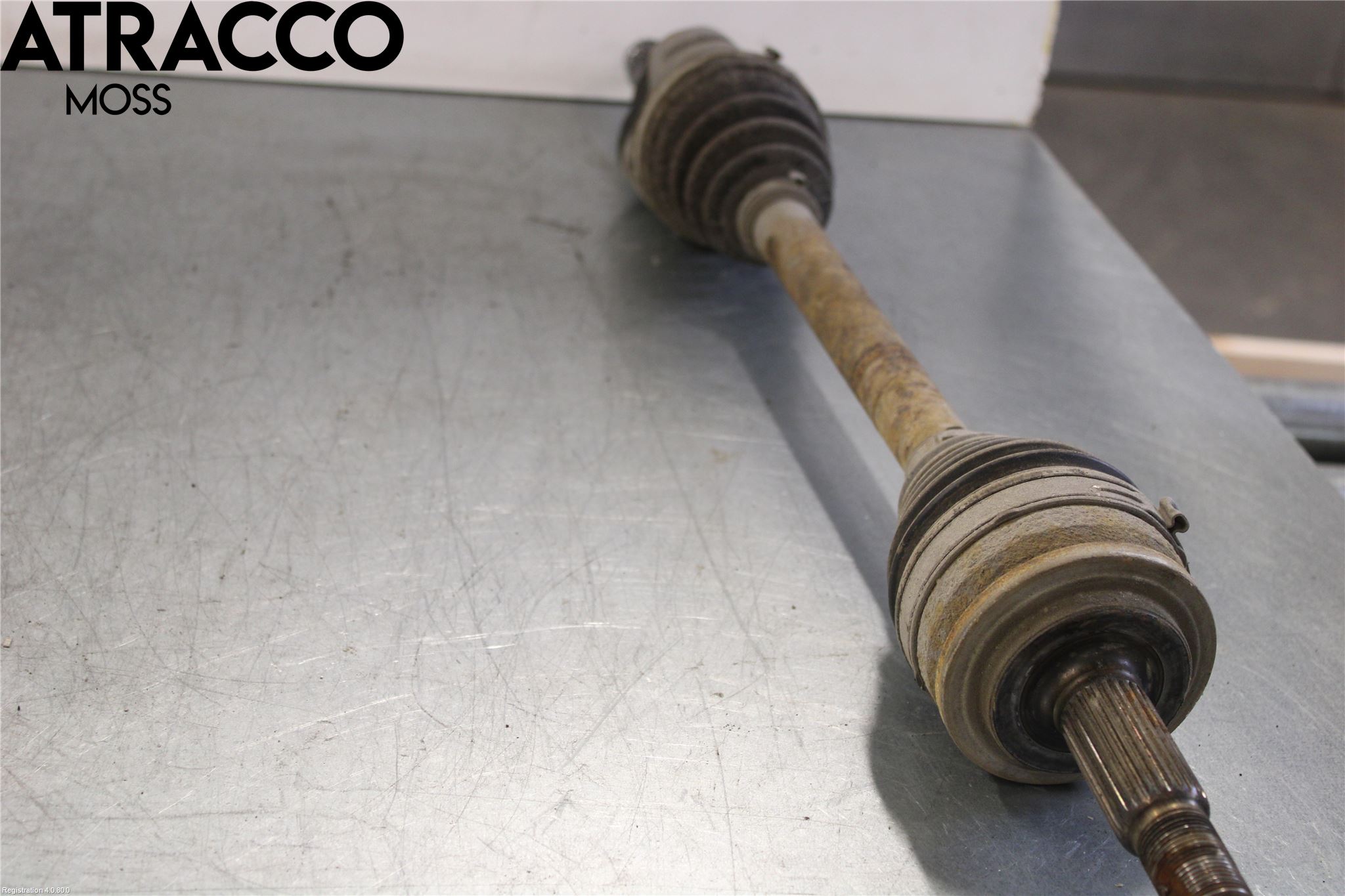 Toyota AURIS 10-12 Drivaksel Foran Kompl Venstre