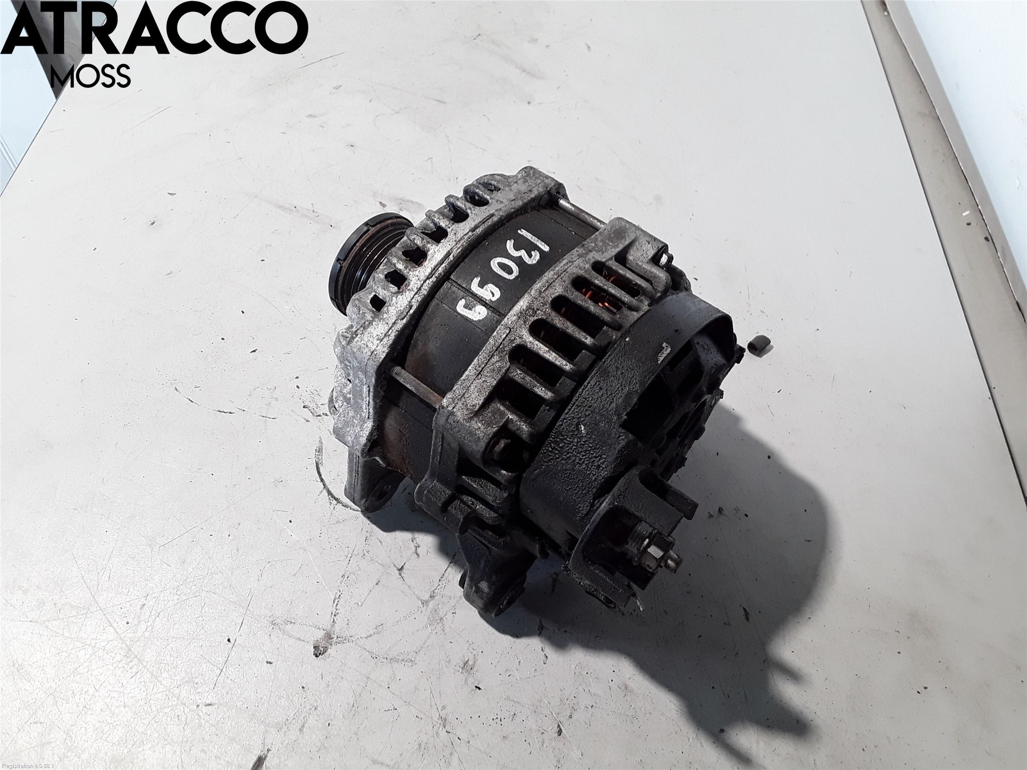 Renault TRAFIC/E-TECH 15- Dynamo