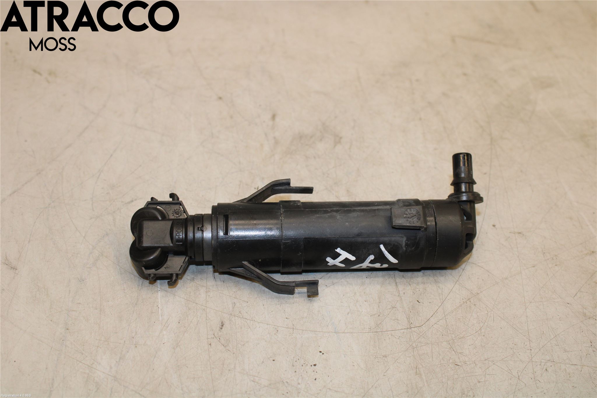 Volkswagen VW TOURAN 10-15 Spylerdyse Ruter