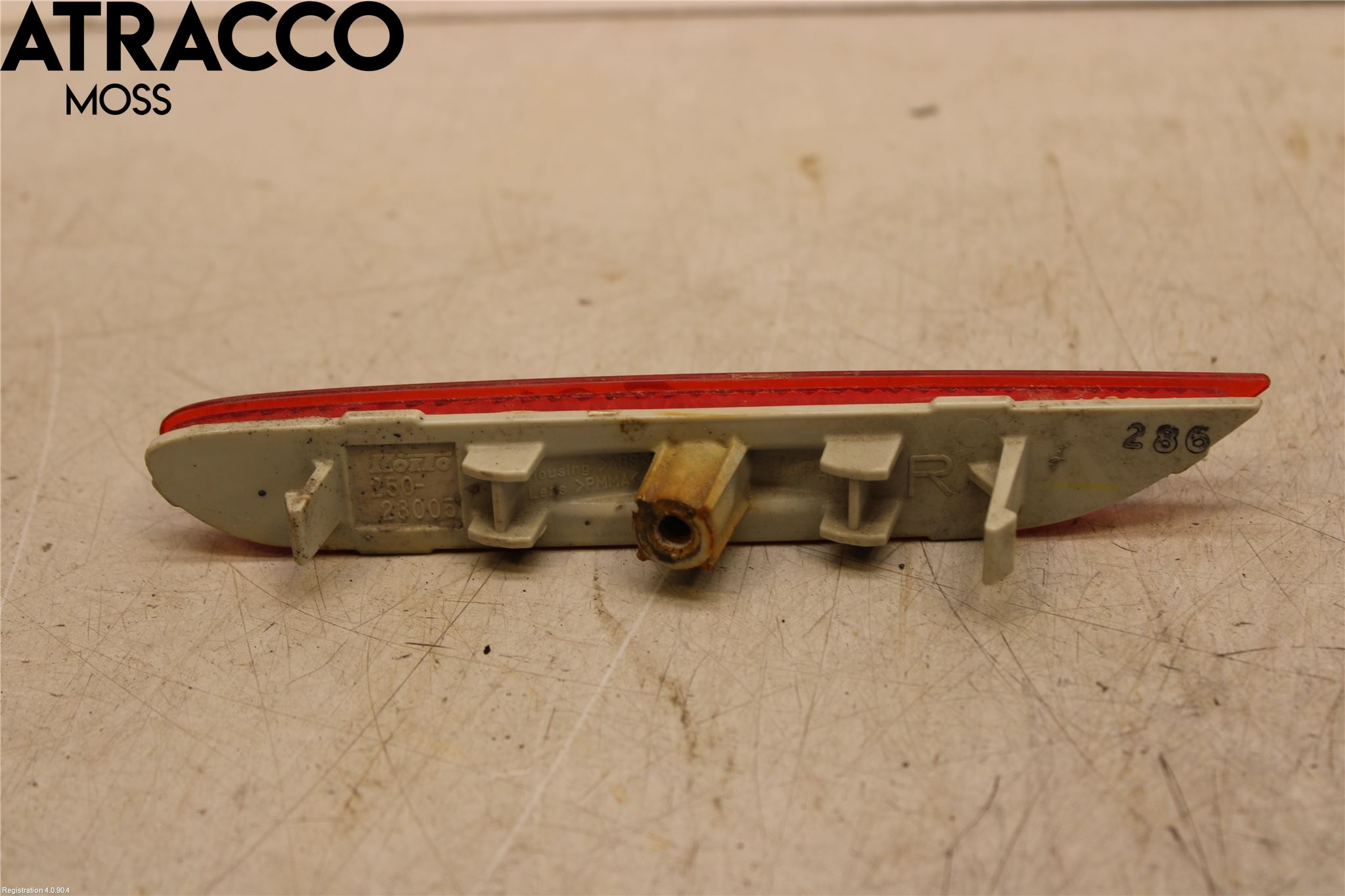 Nissan LEAF 11-17 Refleks Bak