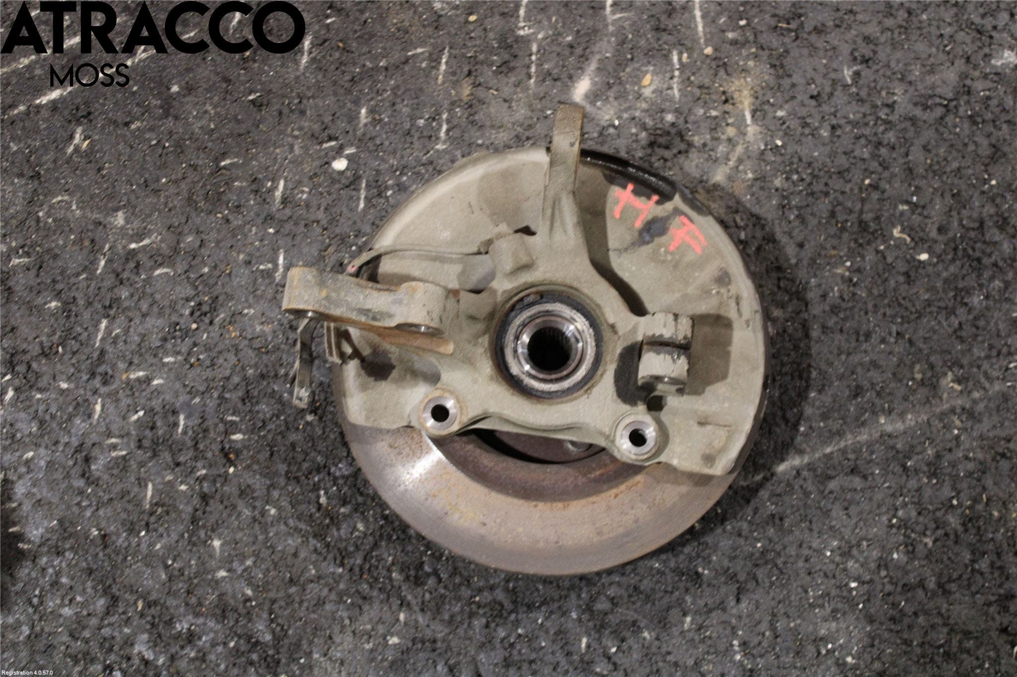 Mitsubishi OUTLANDER 13-21 Spindel Hf