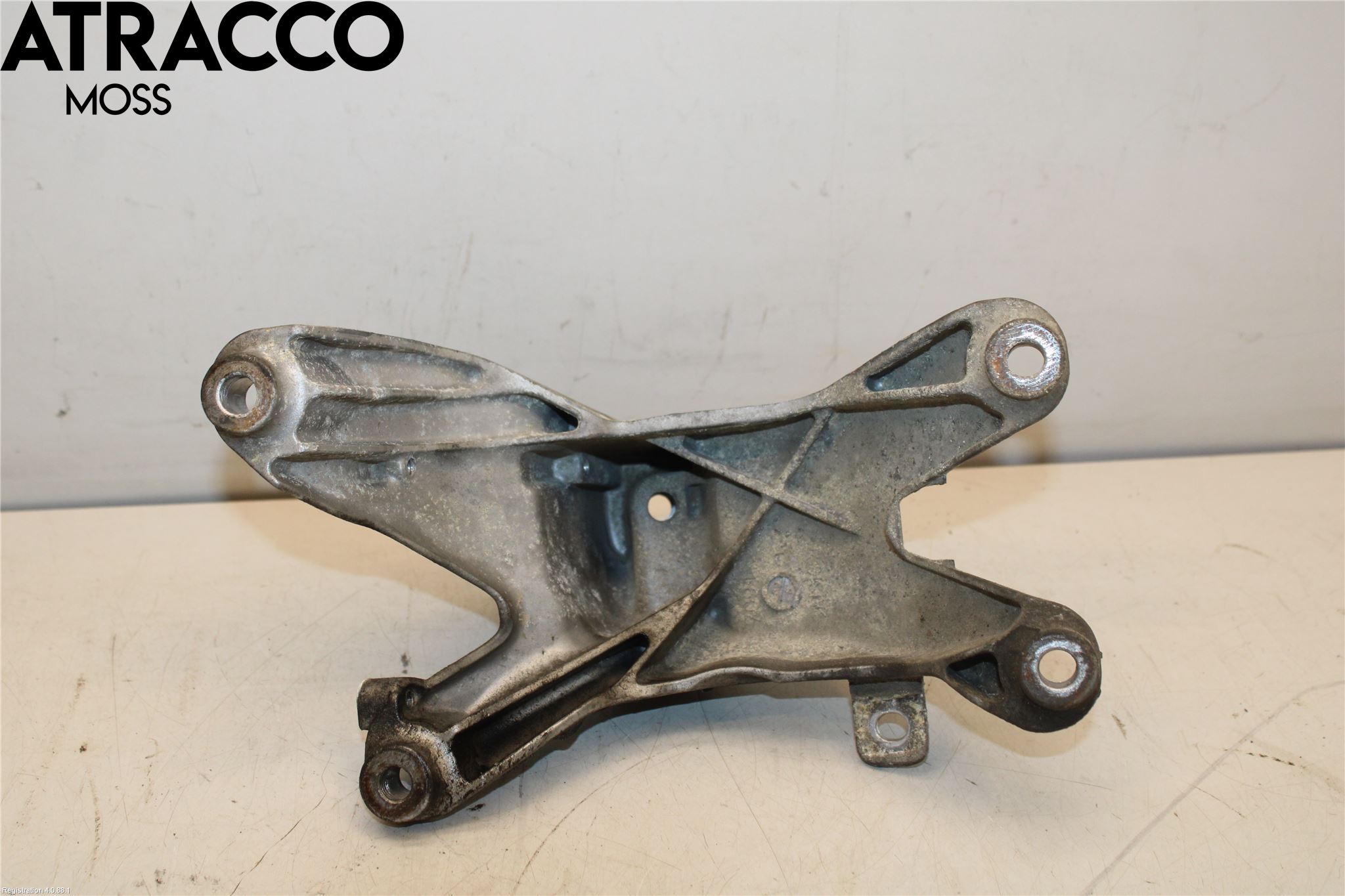 Audi A4/S4 08-11 Motor Feste Stål-Alu