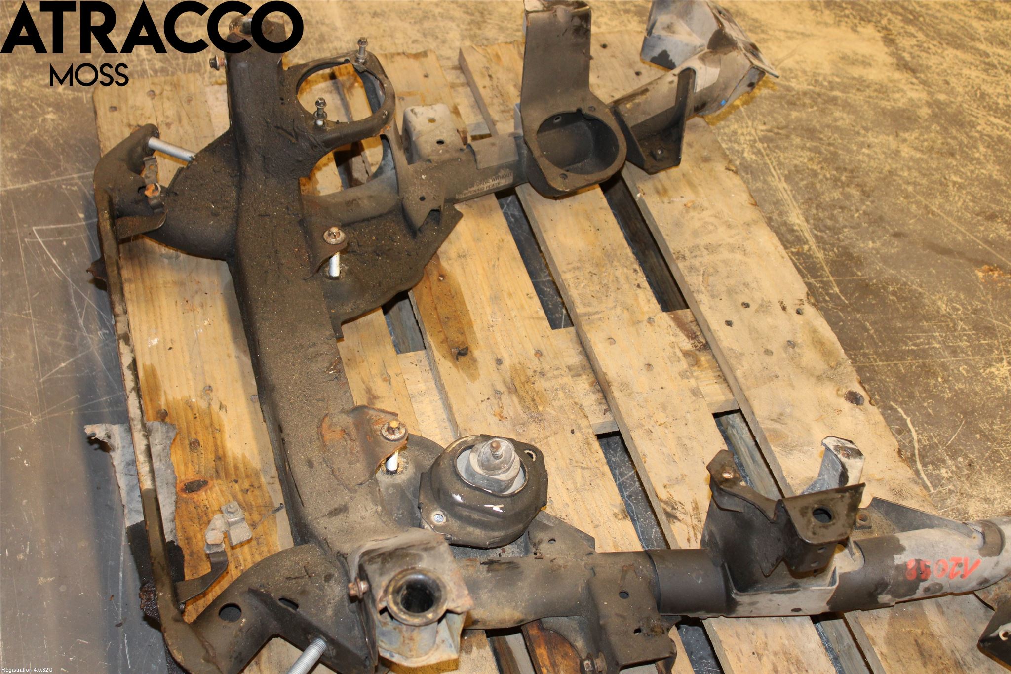 BMW X3 E83     03-10 Bakaksel Feste Travers-Ramme