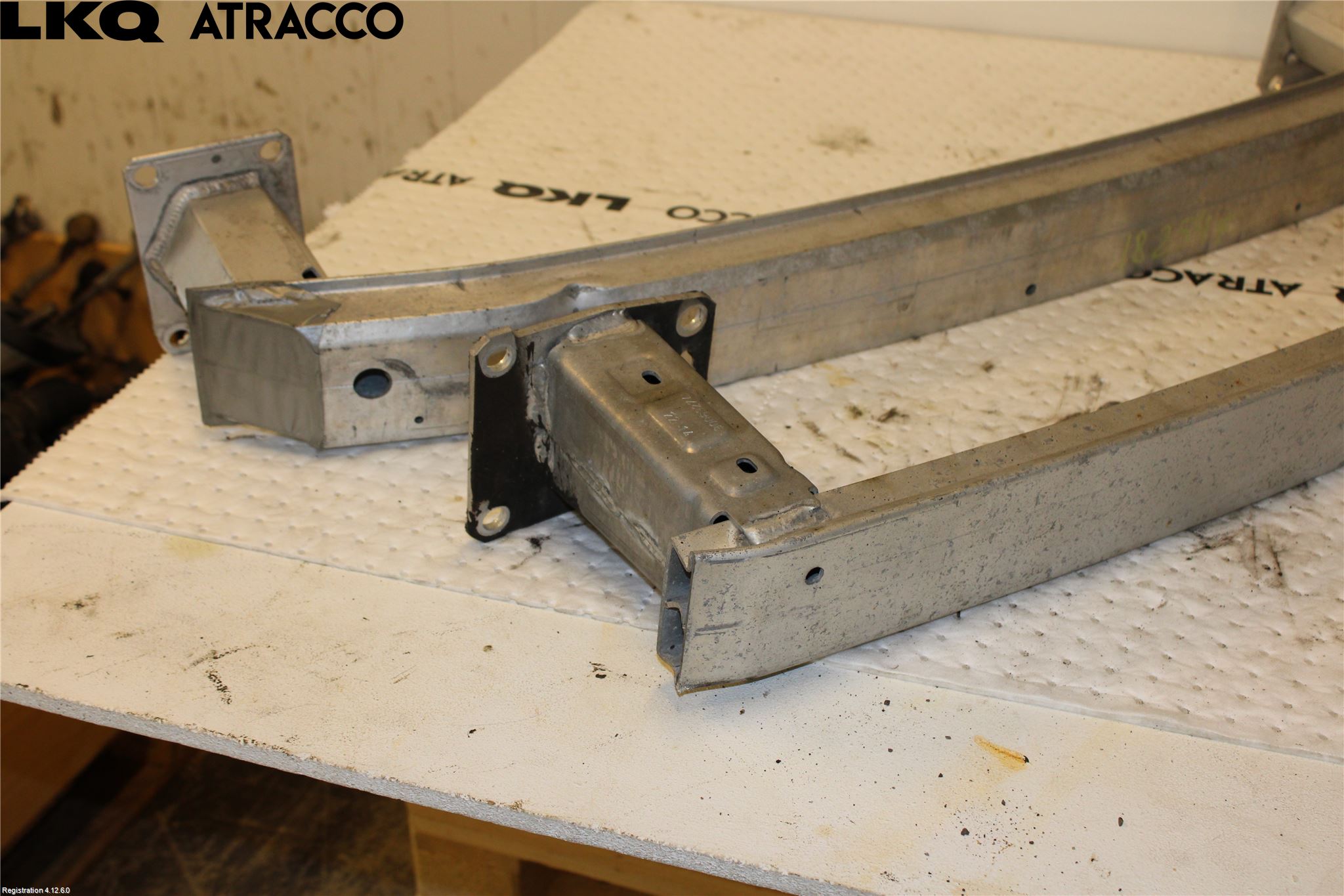 Peugeot 308 14-21 Støtfanger Bak Bjelke