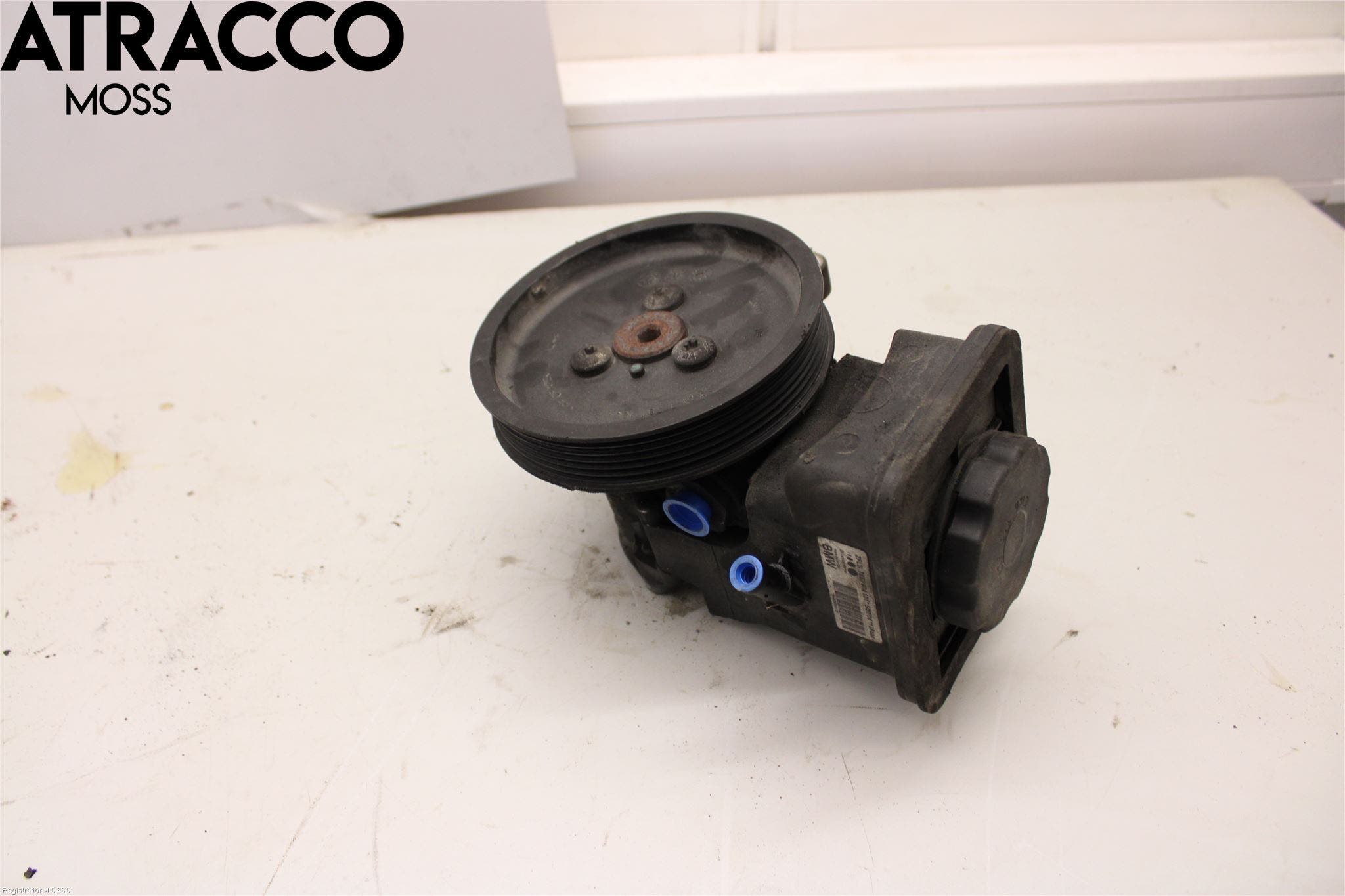 BMW 5 E60/61 Sed/Tou 02-10 Servo Pumpe