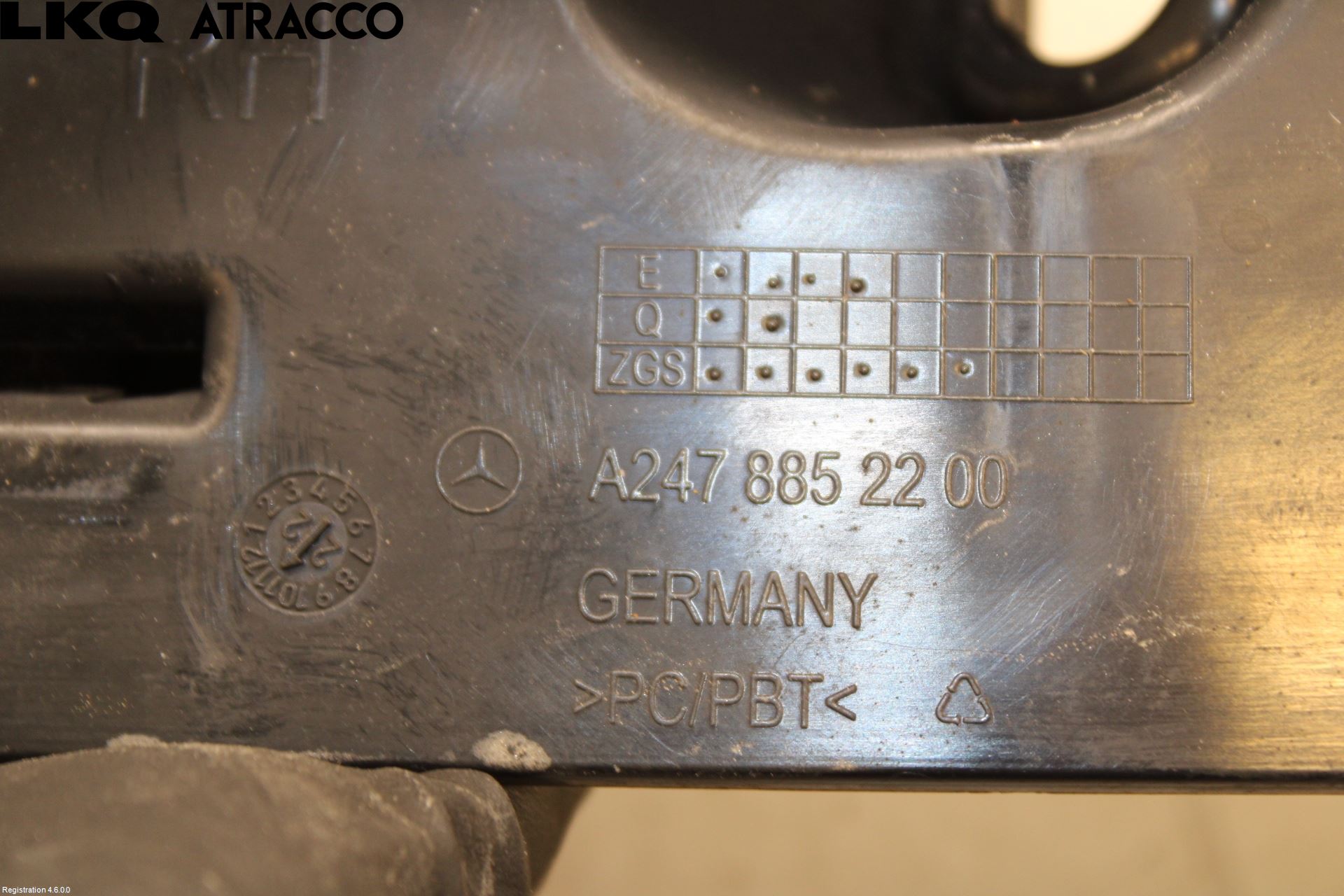 Mercedes-Benz MB EQB (X243) 22- Støtfangerfeste Bak Høyre