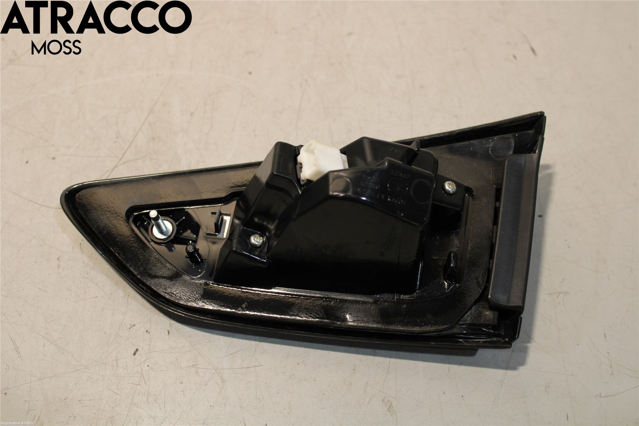 Mazda CX-30 20- Baklykt Venstre  På Luke(Indre