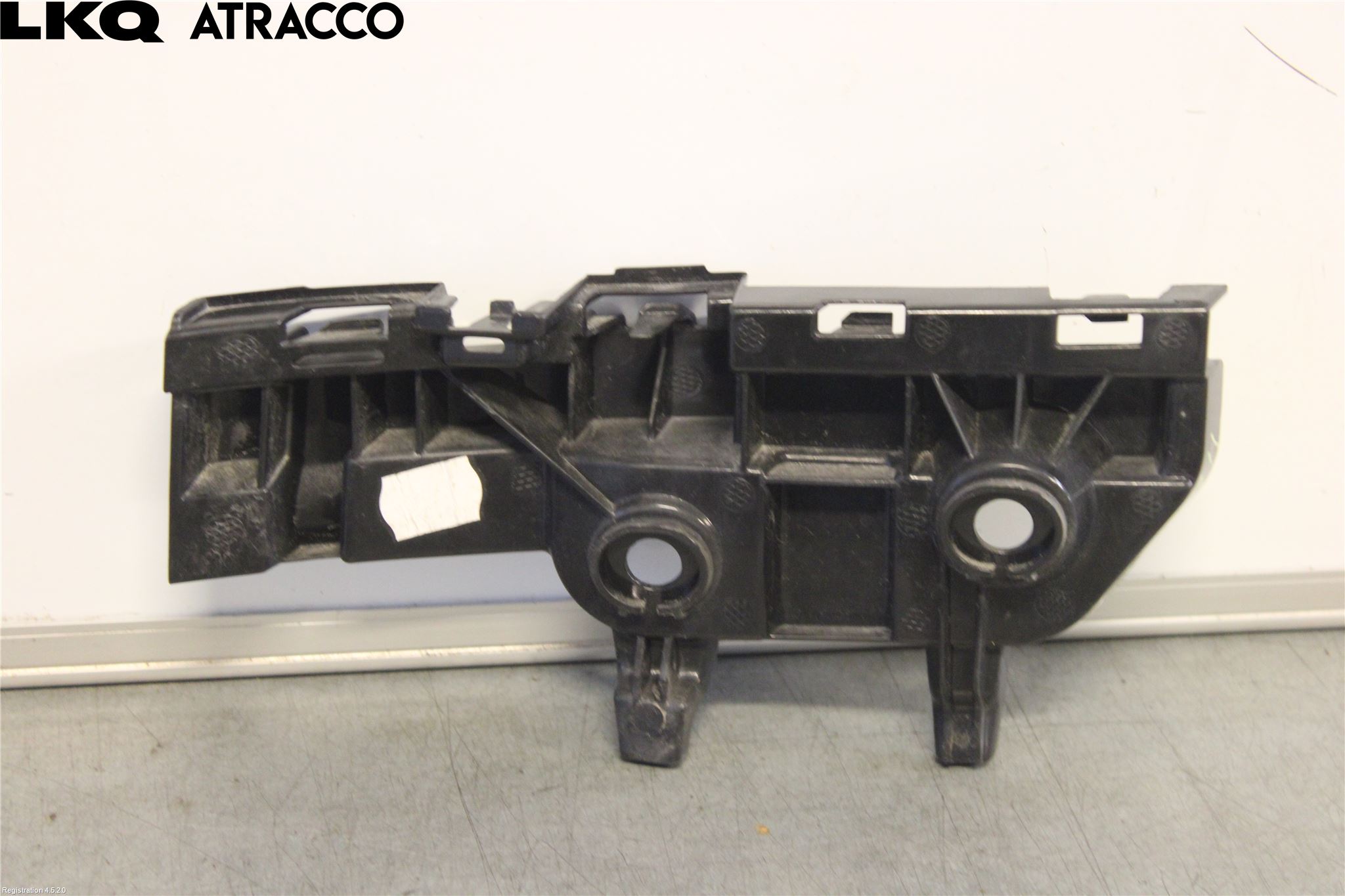 Volkswagen VW POLO VI 18->> Støtfanger Bak Feste