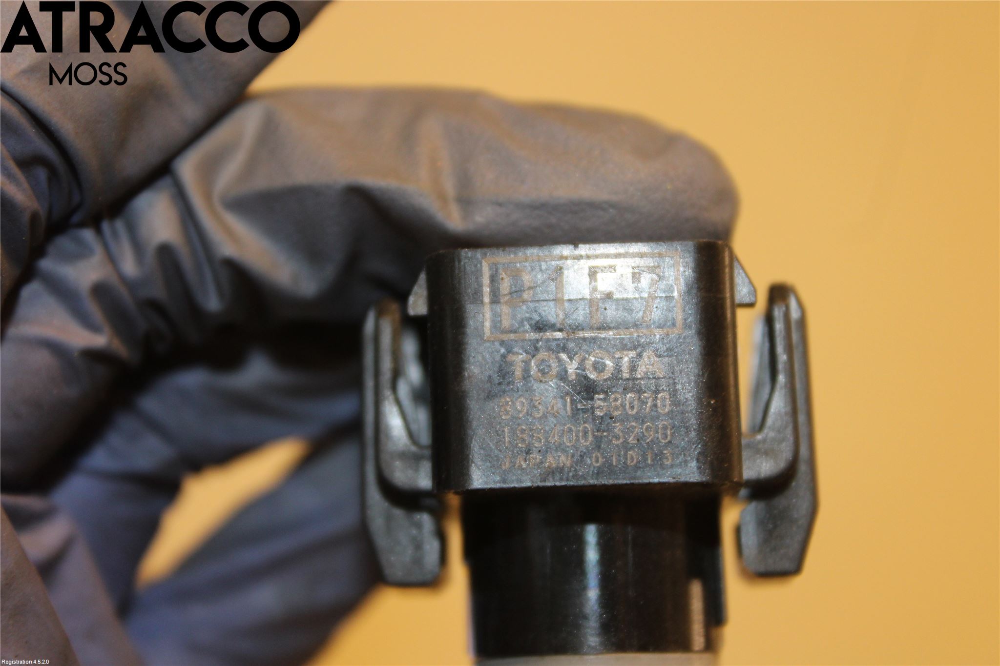Toyota COROLLA 19- Sensor Parkering Front