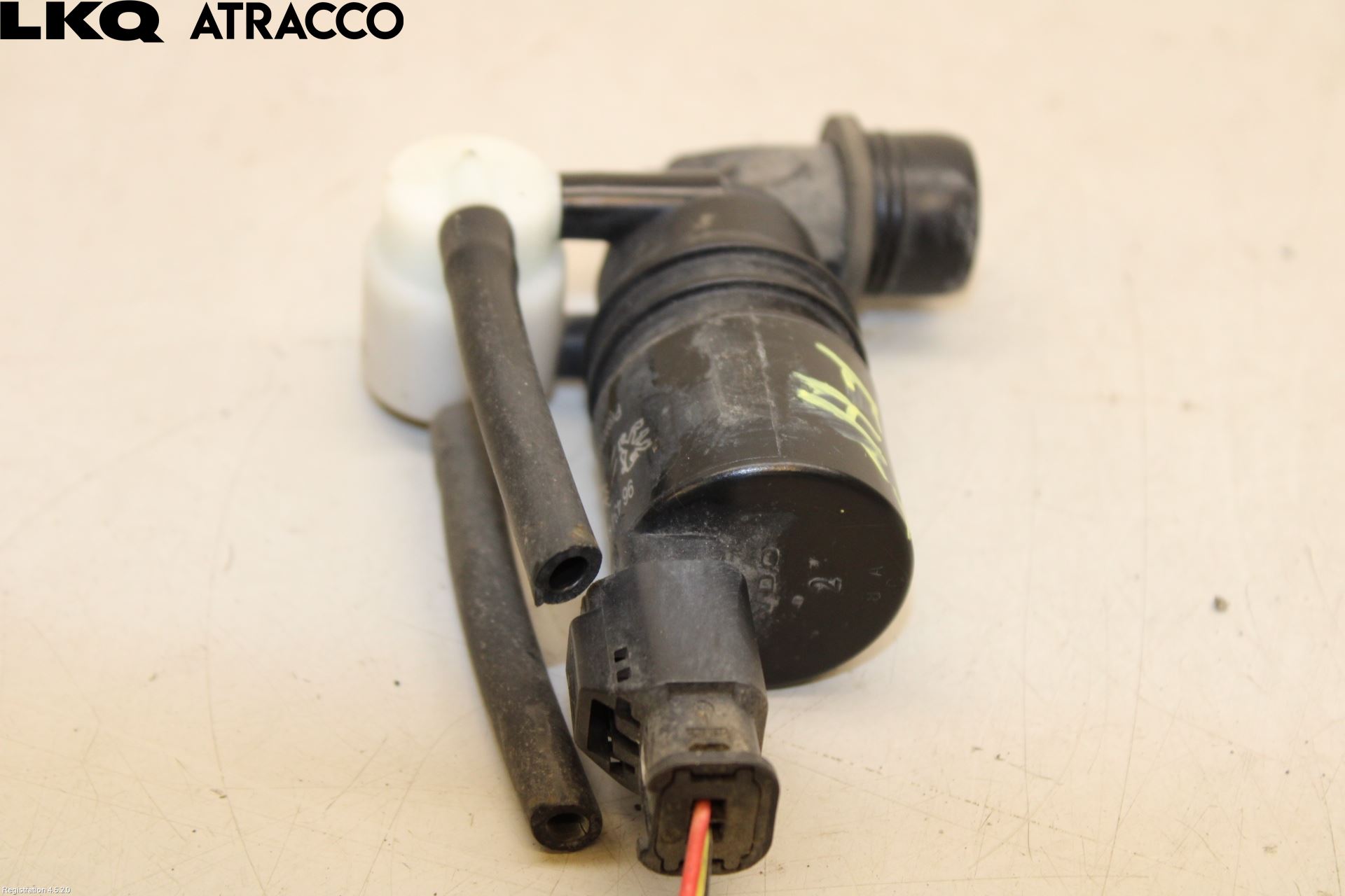 Citroen C4 CACTUS 14-20 Spylerpumpe Frontrute