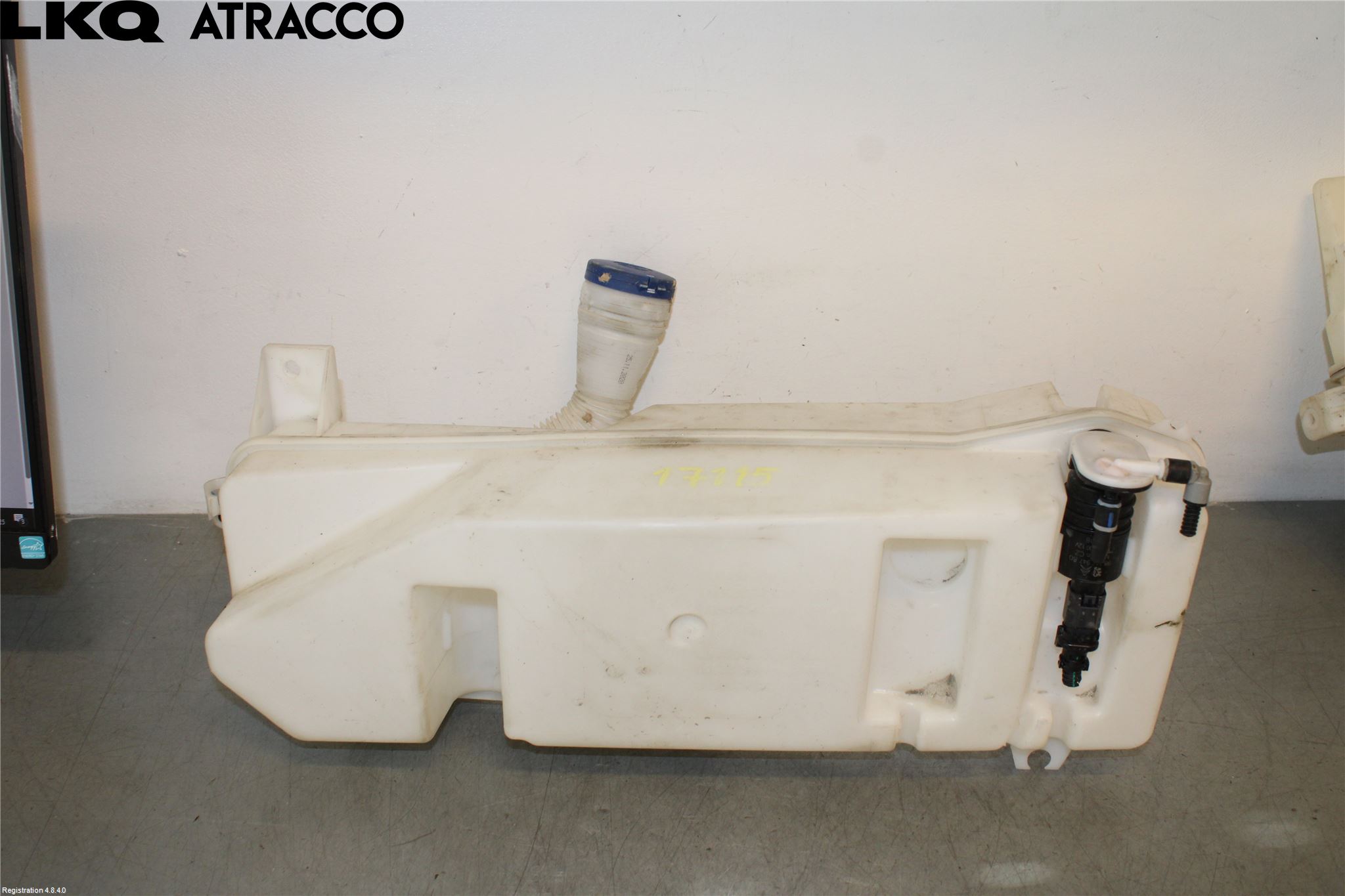 Opel VIVARO 20- Spylerbeholder Frontrute