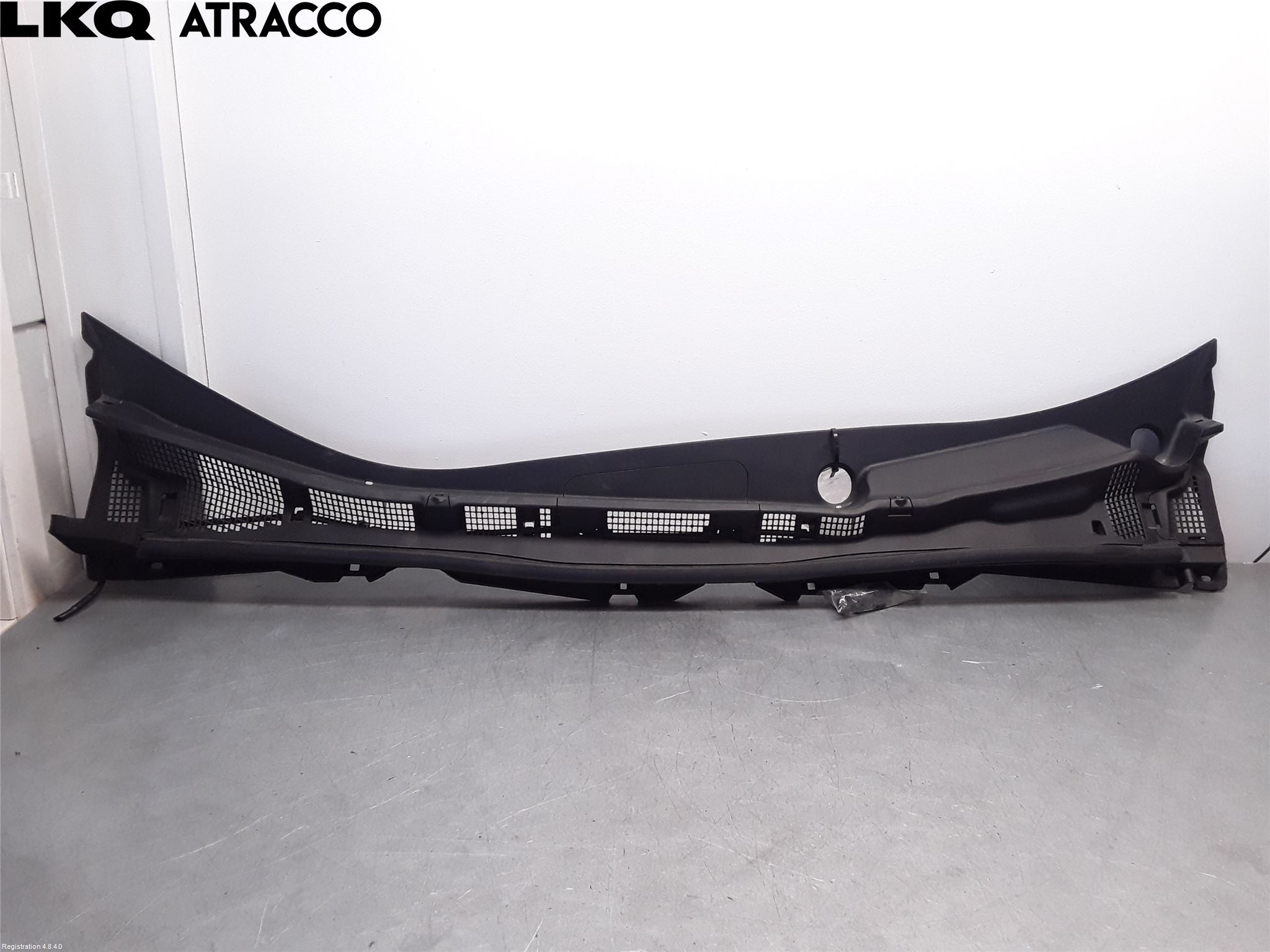 Nissan LEAF 18- Visker Deksel-Grill-Under Frr