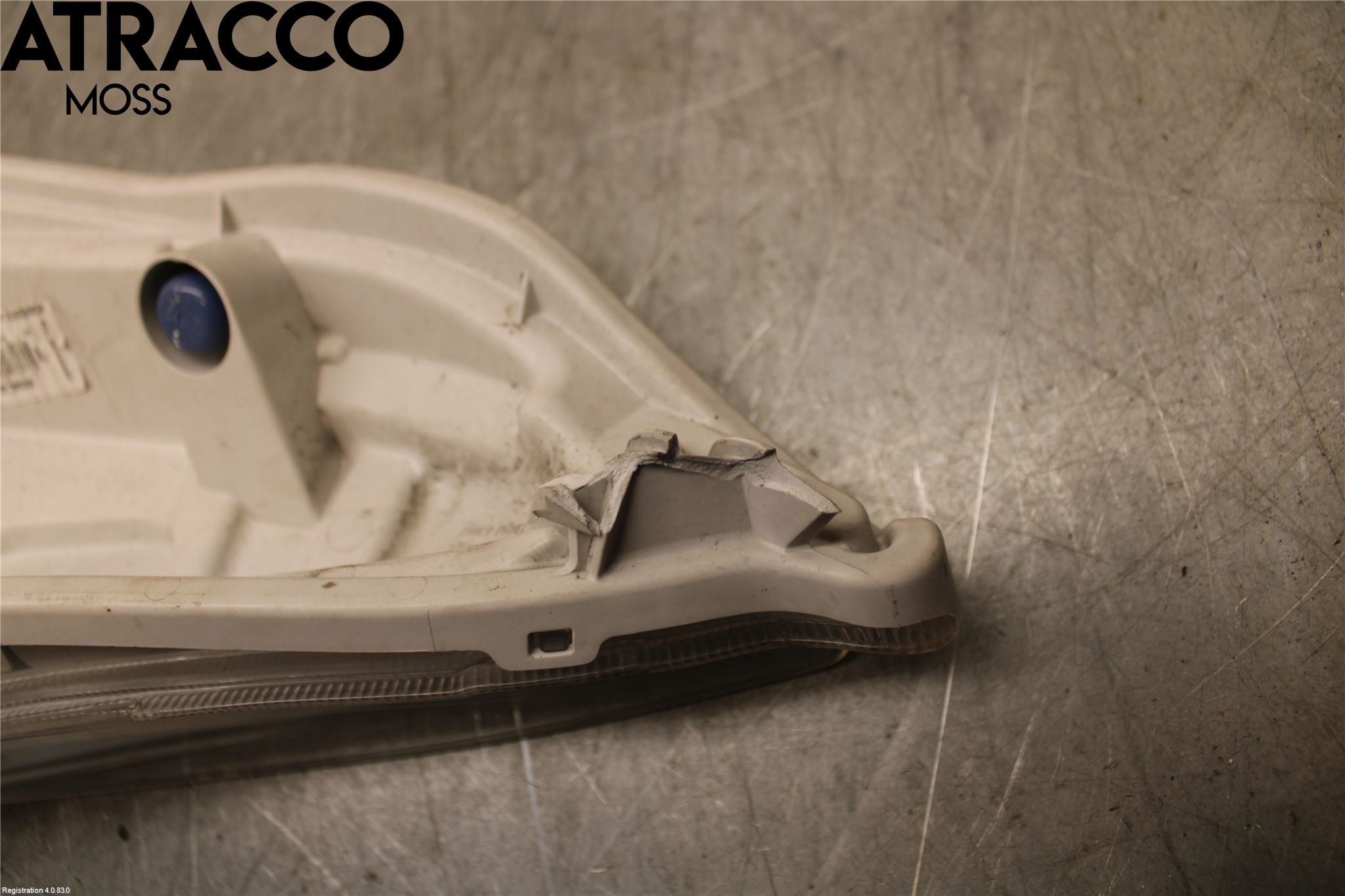 Nissan LEAF 11-17 Frontlykt Hus Høyre