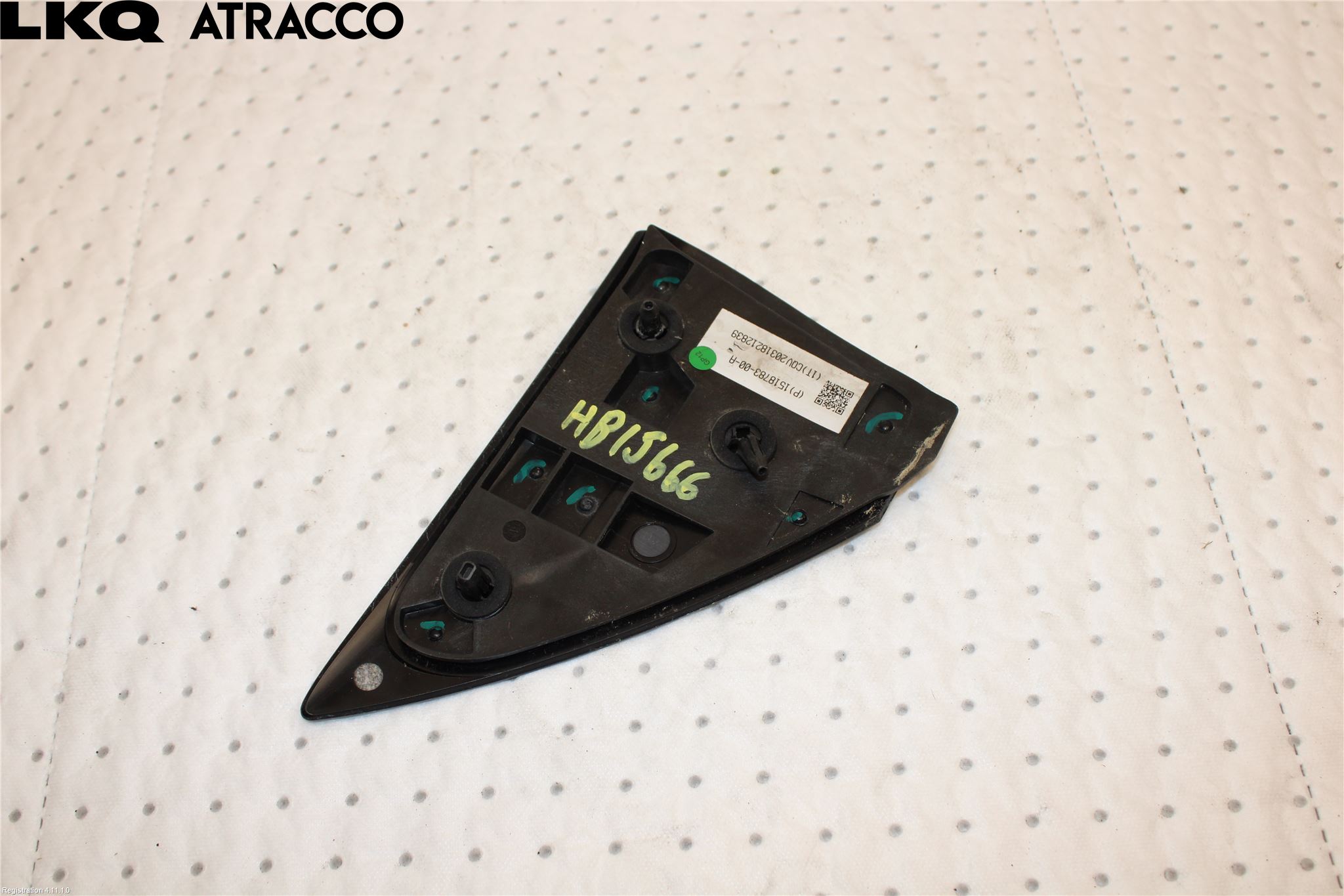 Tesla MODEL 3 17- Refleks Bak