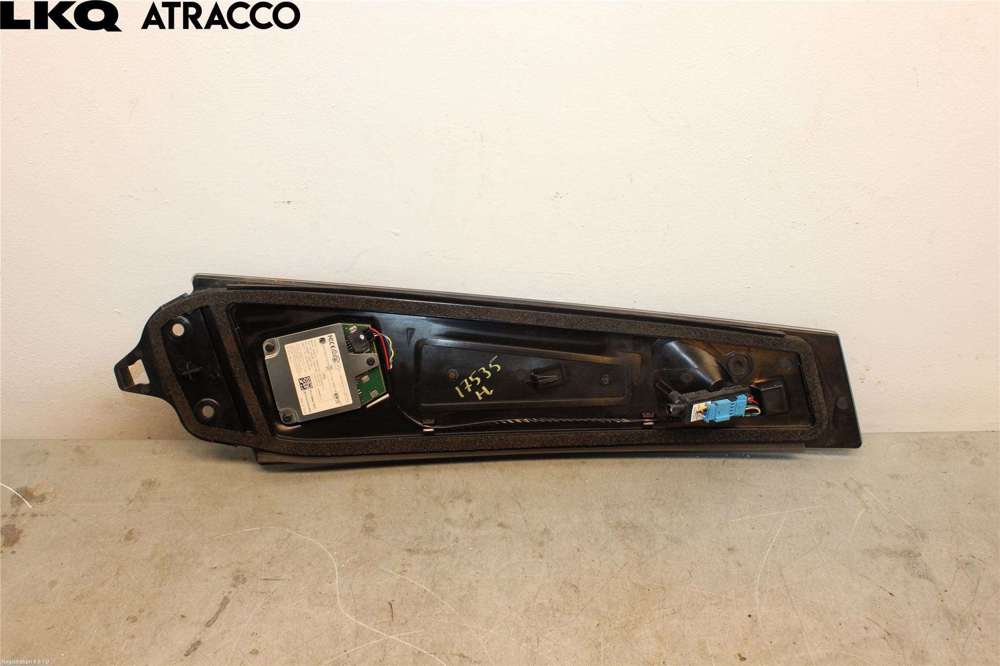 Tesla MODEL 3 17- Parkeringshjelp Kamera