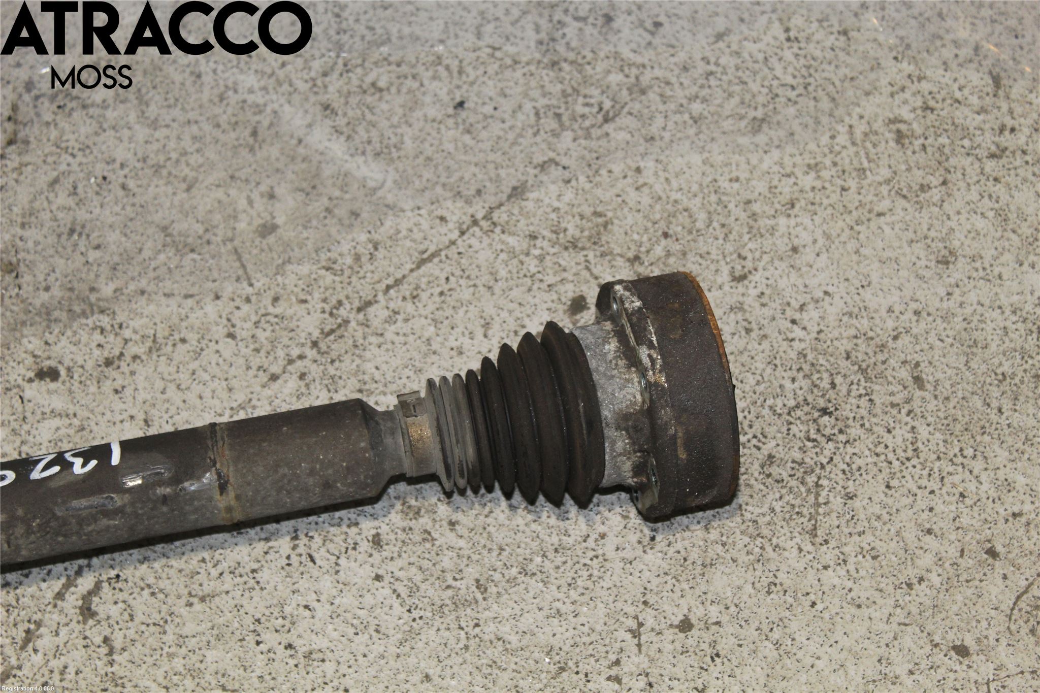 Audi A3/S3 05-13 Drivaksel Foran Kompl Høyre