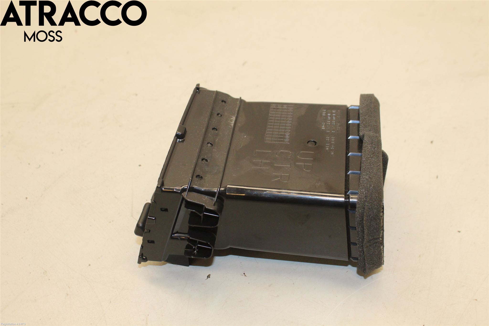 Nissan LEAF 11-17 Dashbord Kanal - Dyse