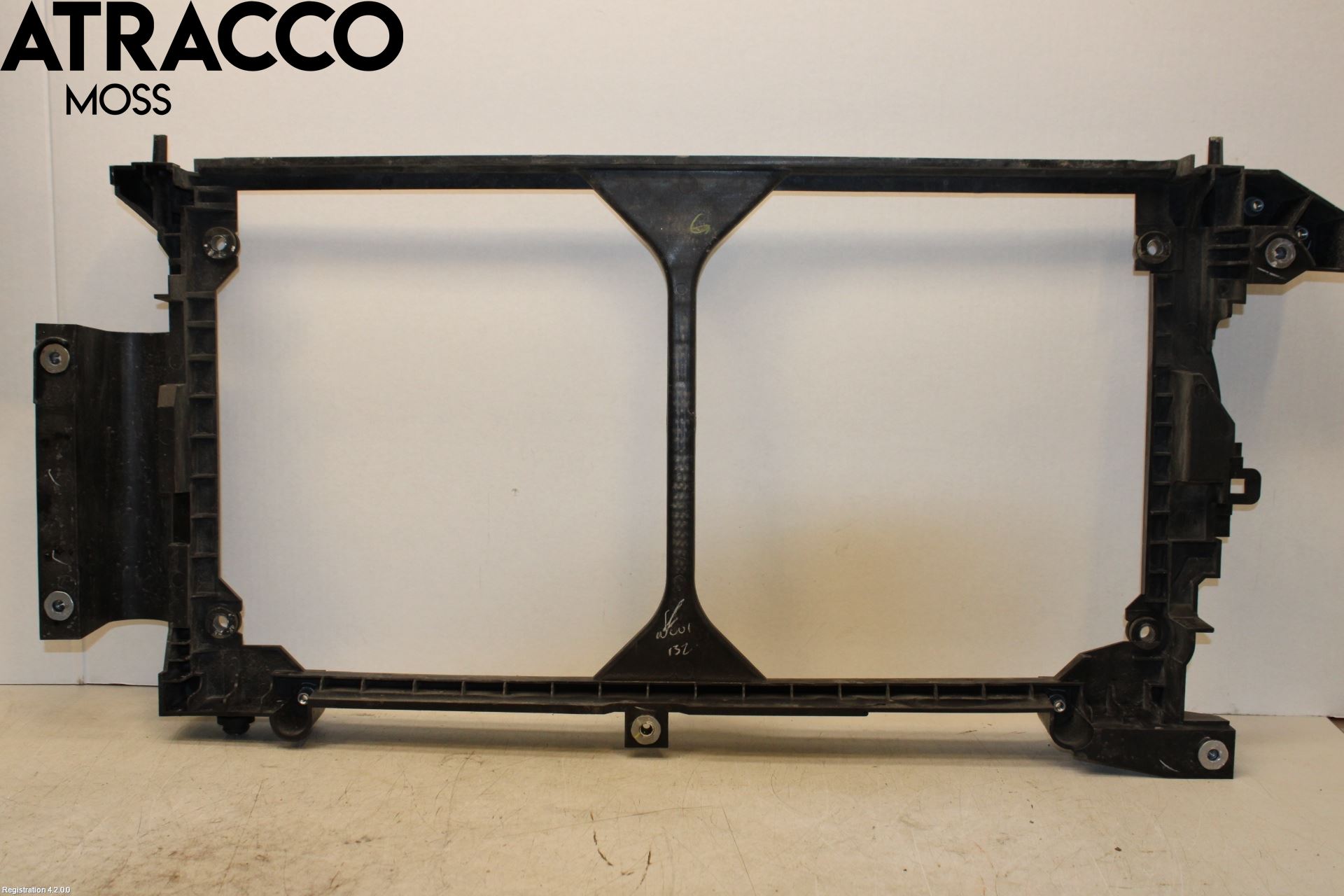 Nissan LEAF 18- Radiator Feste - Ramme - Bjelk