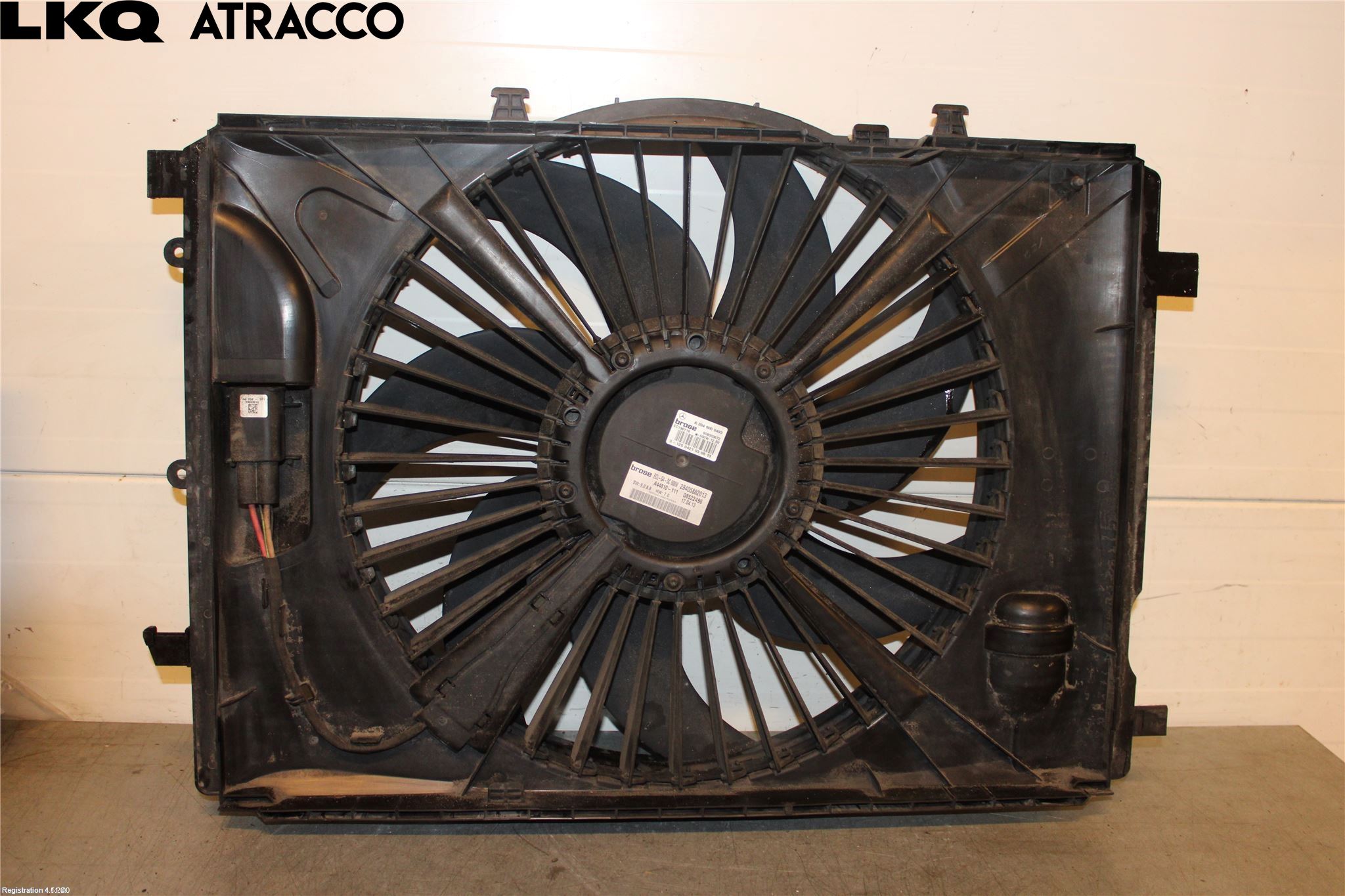 Mercedes-Benz MB E-KLASS (W212) 09-16 Kjølevifte Elektrisk