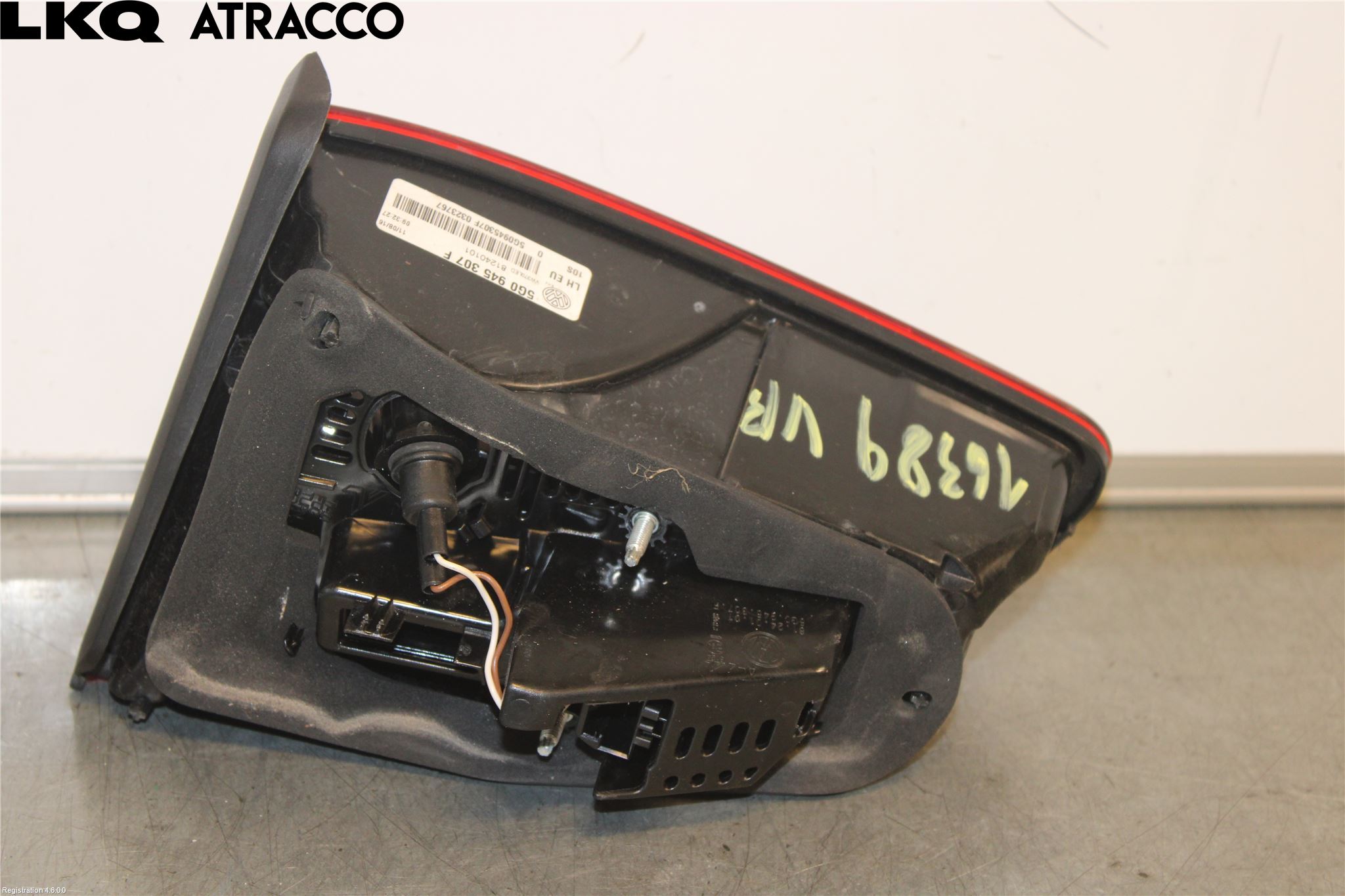 Volkswagen VW GOLF / E-GOLF VII 13-20 Baklykt Venstre  På Luke(Indre