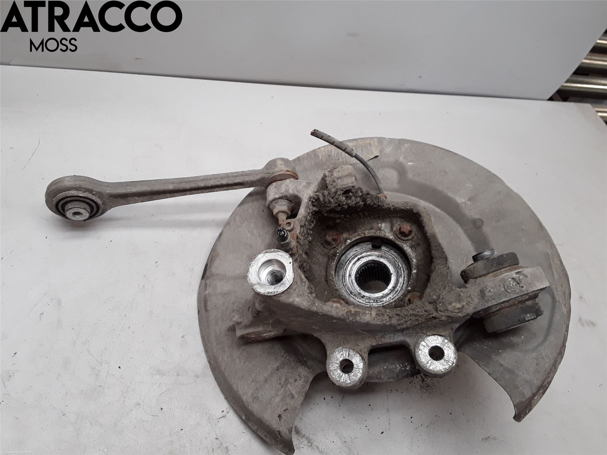 BMW 5 E60/61 Sed/Tou 02-10 Spindel Vb