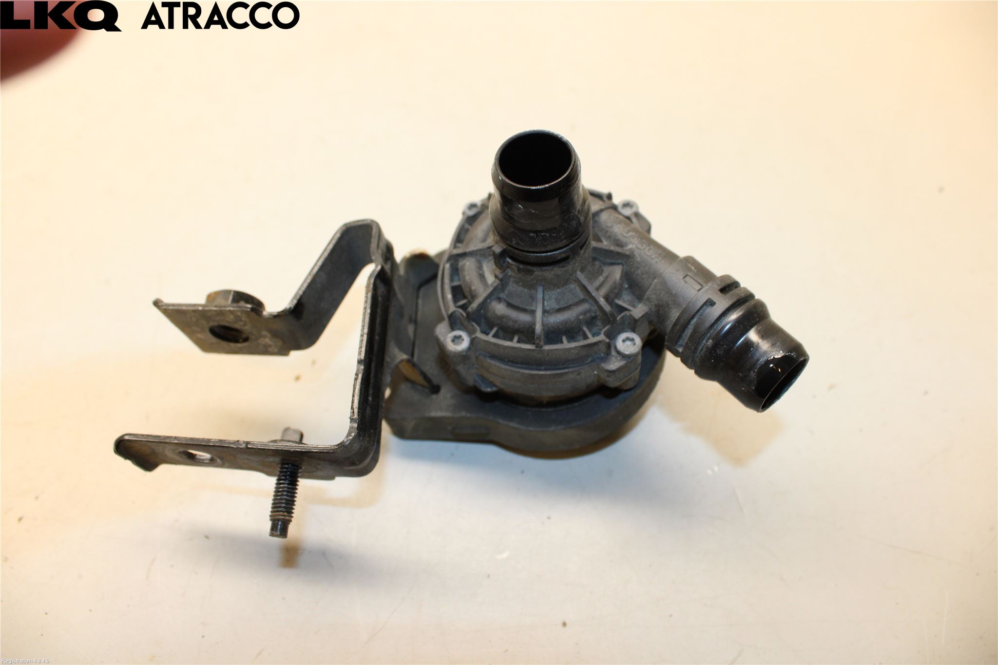 Citroen C4/E-C4 C4X/E-C4X III 21- Vannpumpe