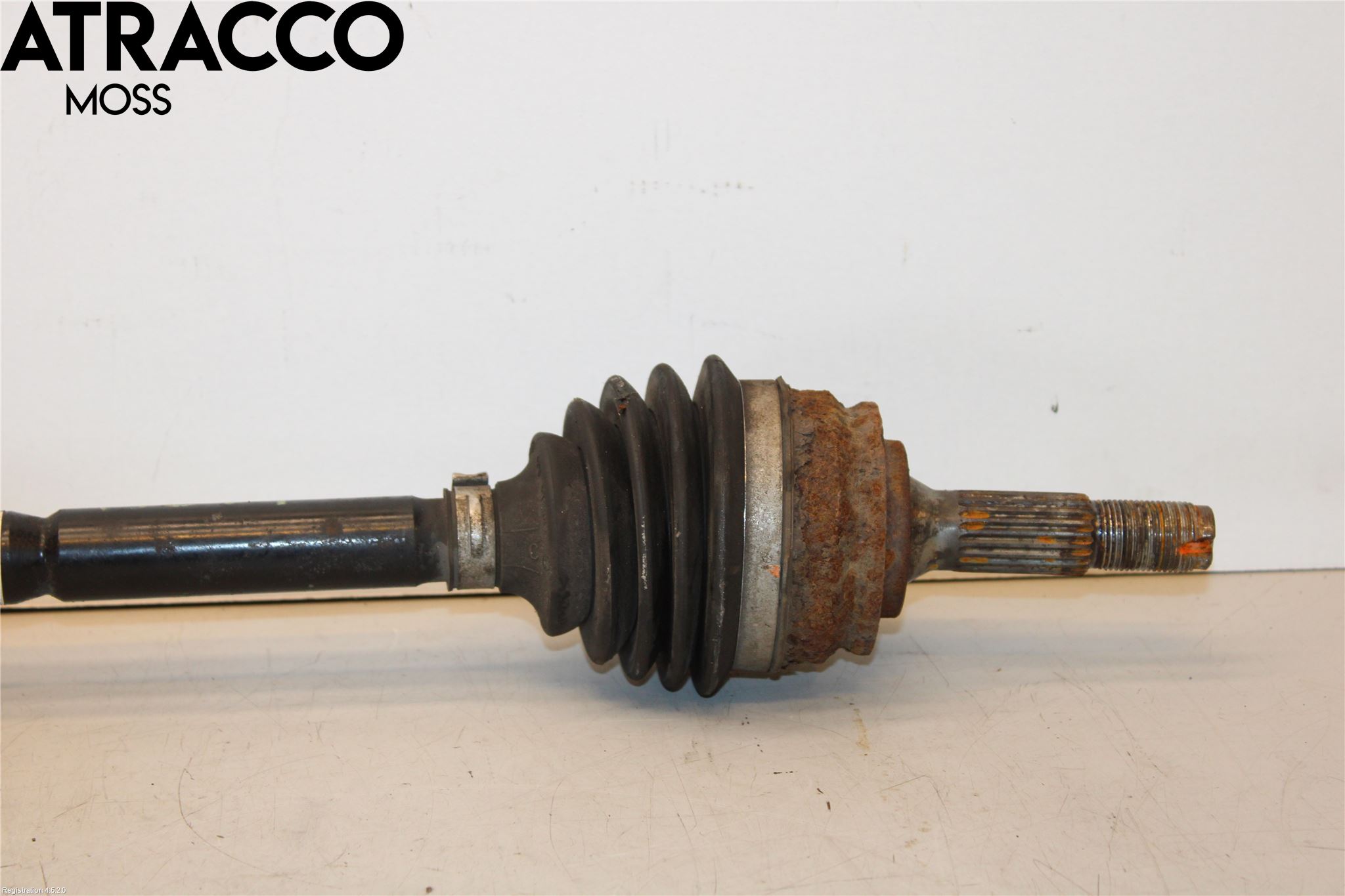 Peugeot 208 12-15 Drivaksel Foran Kompl Venstre