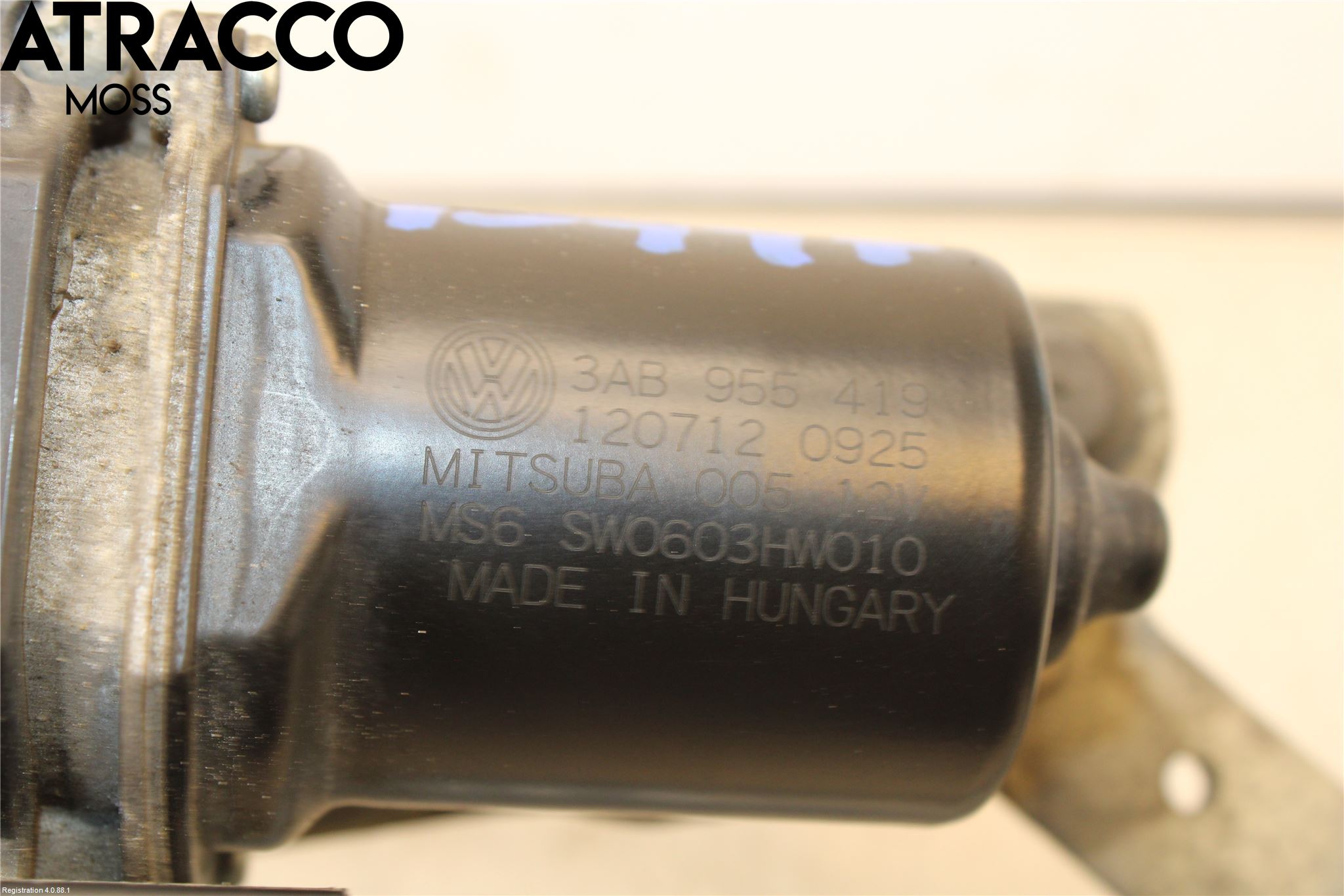 Volkswagen VW PASSAT 11-14 Viskermotor Frontrute