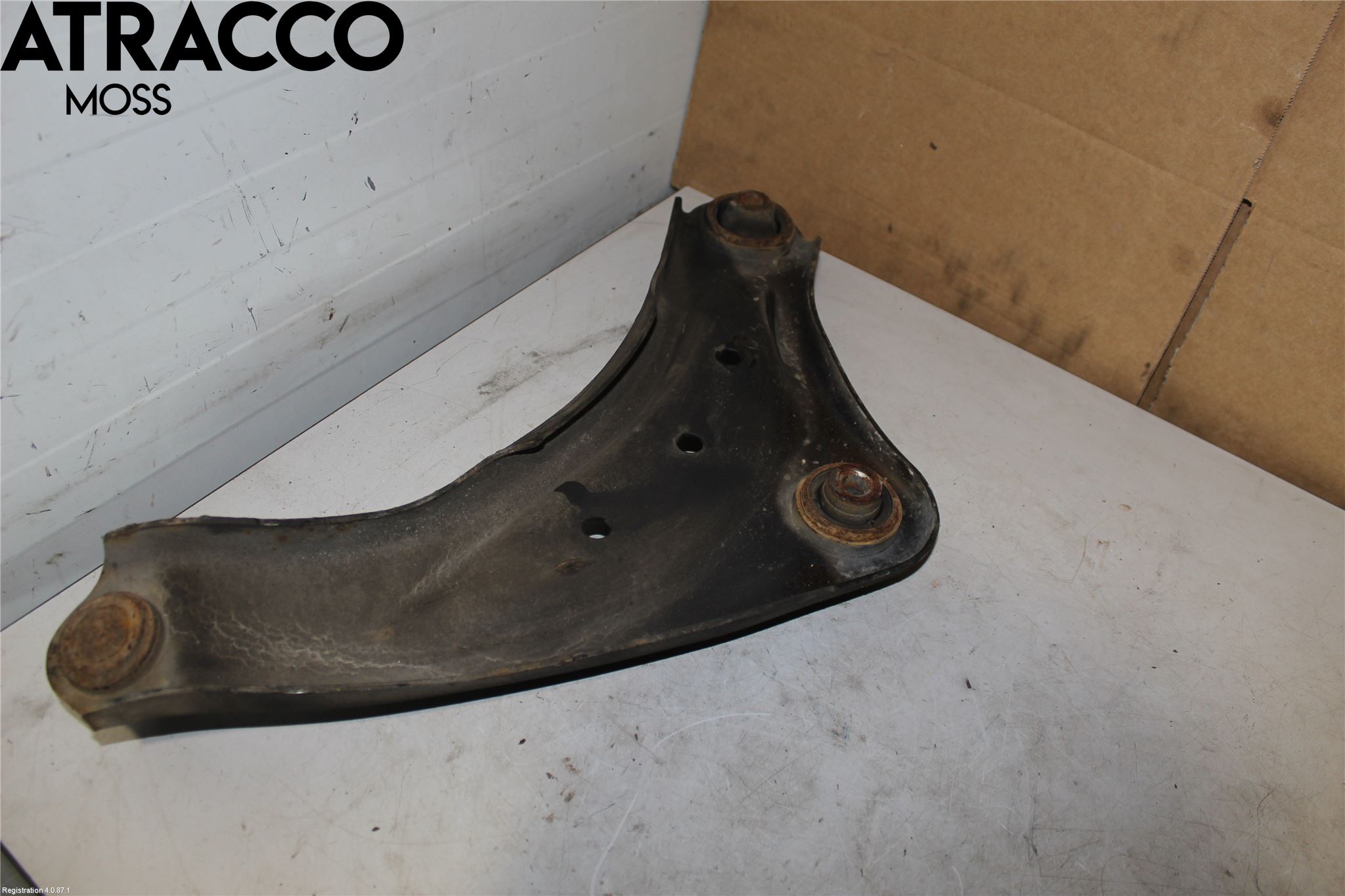 Nissan LEAF 18- Bærearm Foran Venstre Nedre