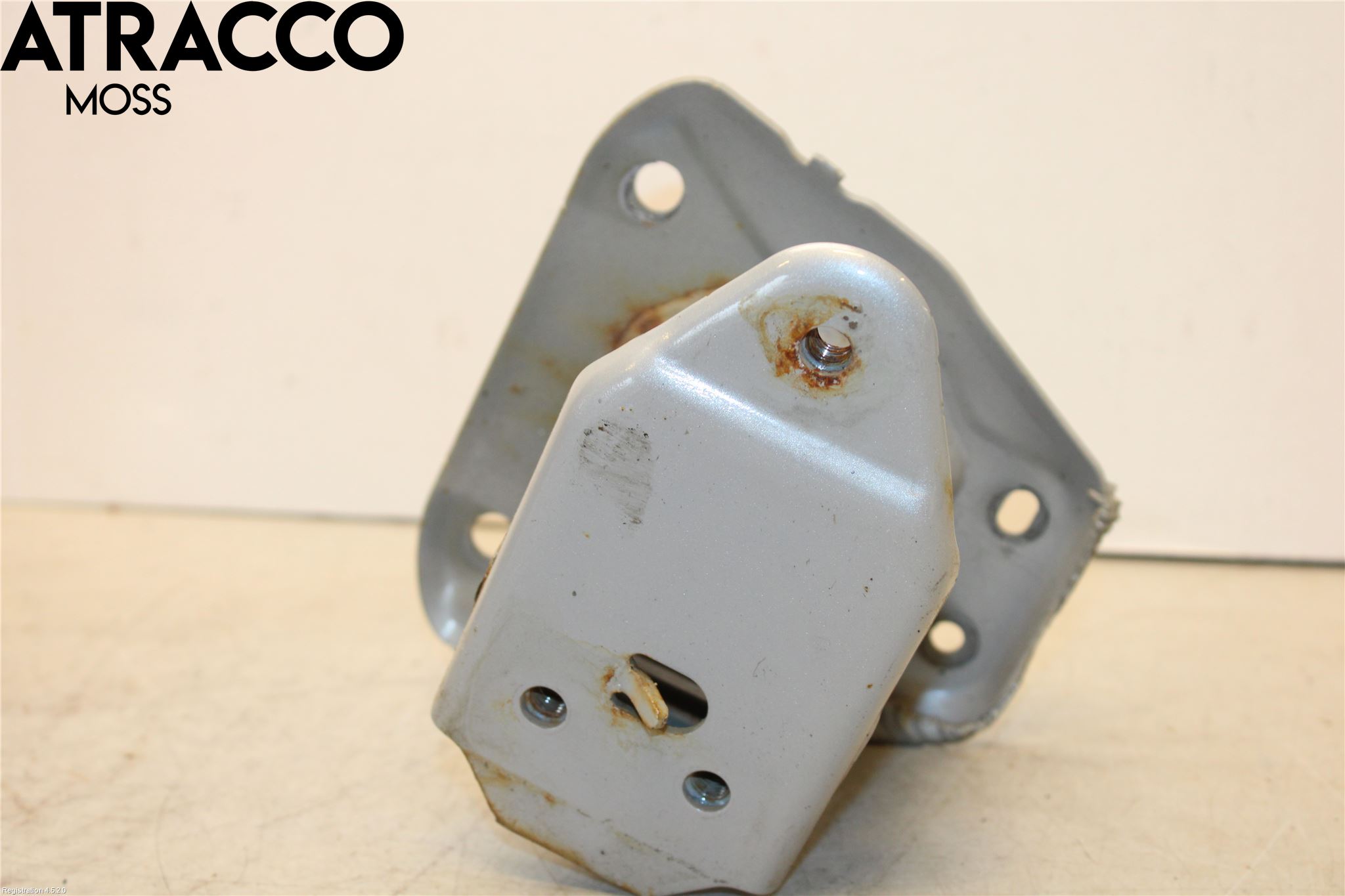 Toyota COROLLA 19- Støtfanger Bak Feste