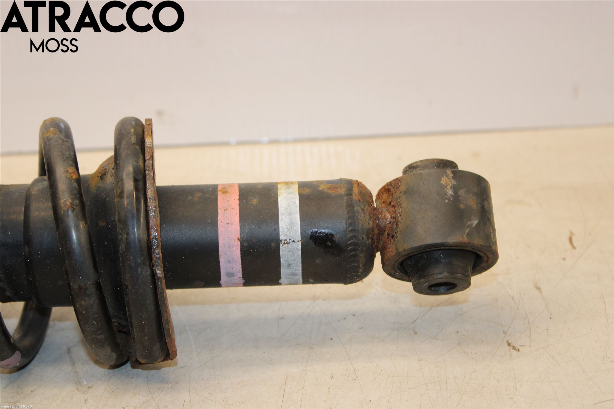 Mitsubishi OUTLANDER 13-21 Støtdemper Bak