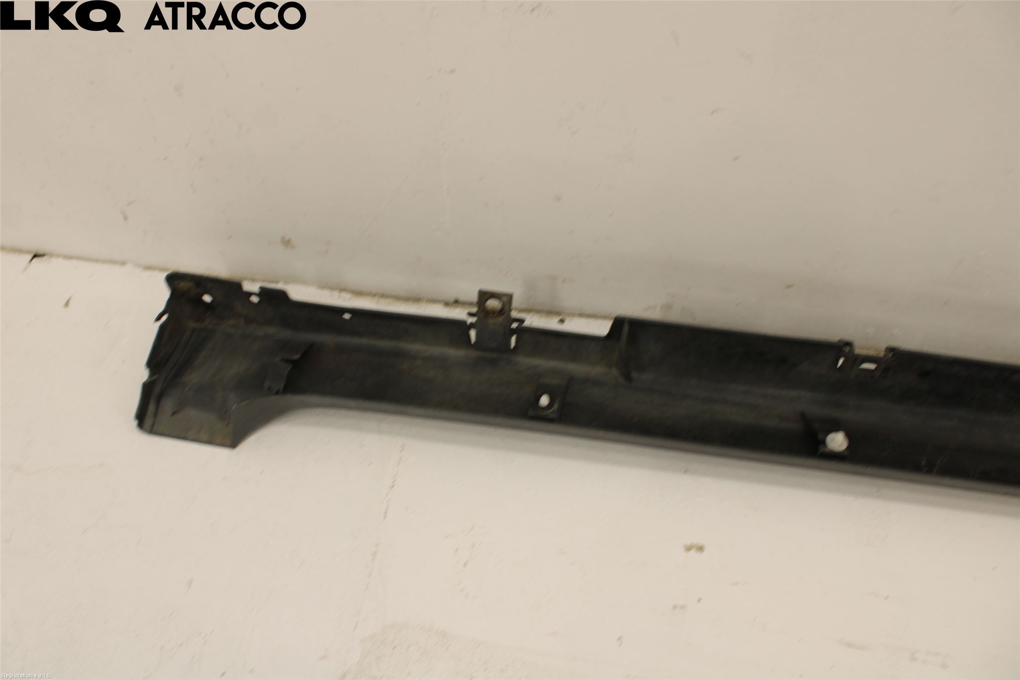 Nissan LEAF 18- Kanalskjørt Venstre